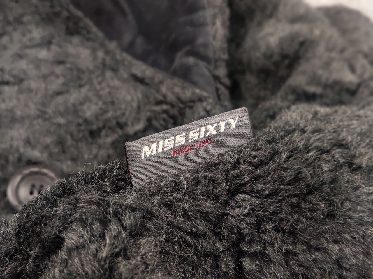 Miss Sixty Vintage Miss Sixty Fur double breasted Coat Jacket Y2K Style Size M / US 6-8 / IT 42-44 - 12 Thumbnail