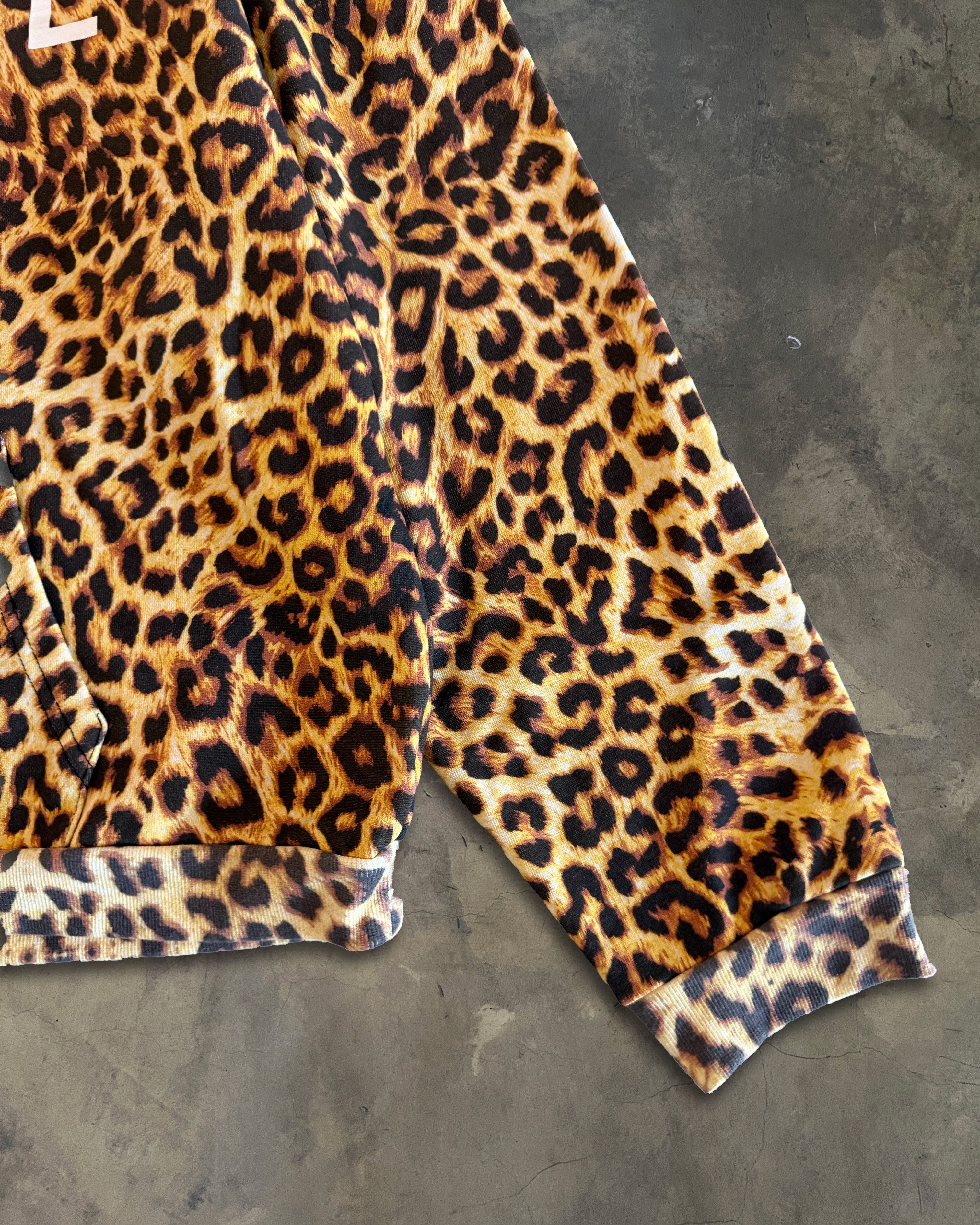 Celine CELINE SS2021 LEOPARD PRINT HOODIE Size US M / EU 48-50 / 2 - 5 Thumbnail