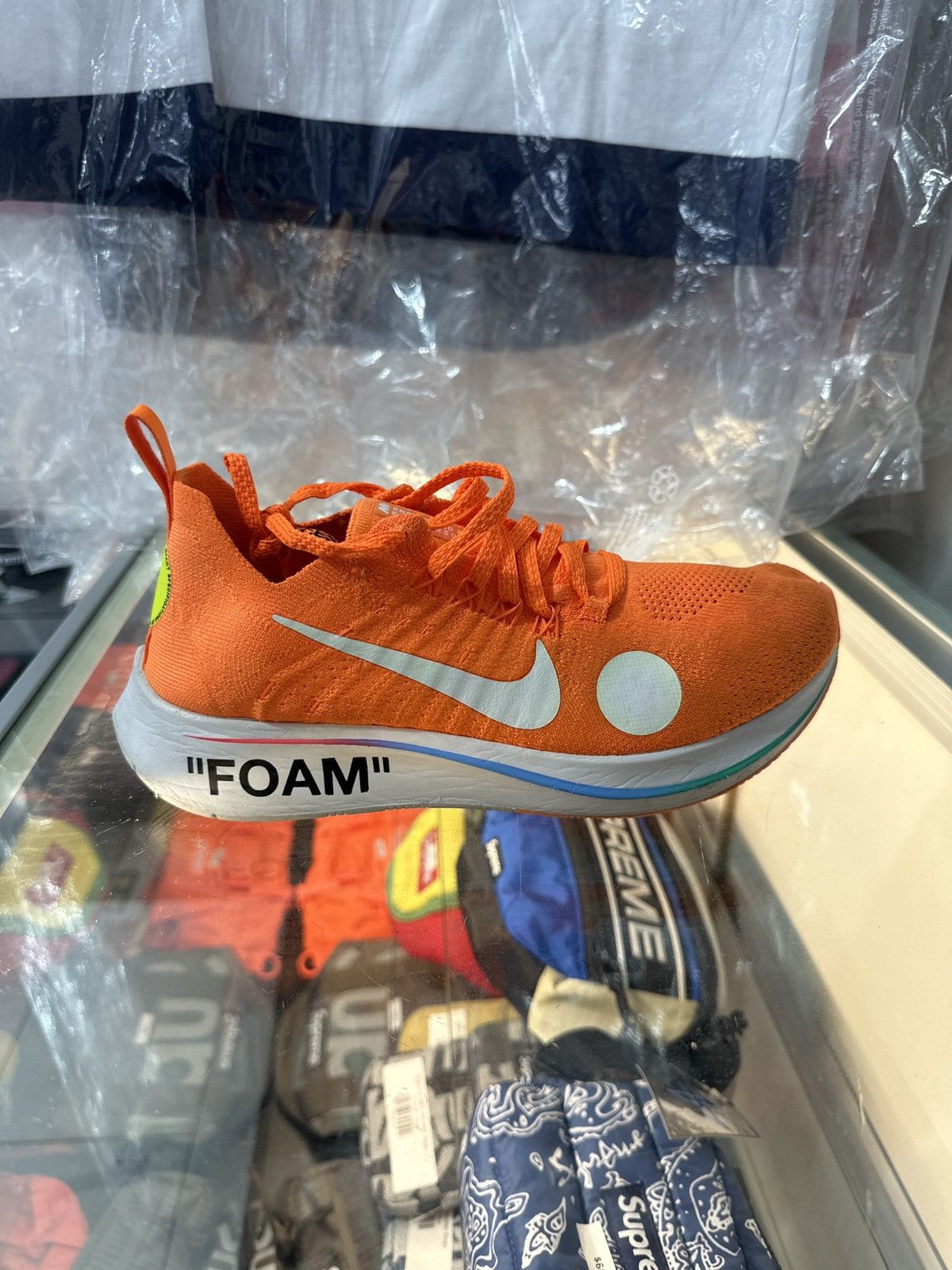 Nike off white mercurial zoom fly best sale