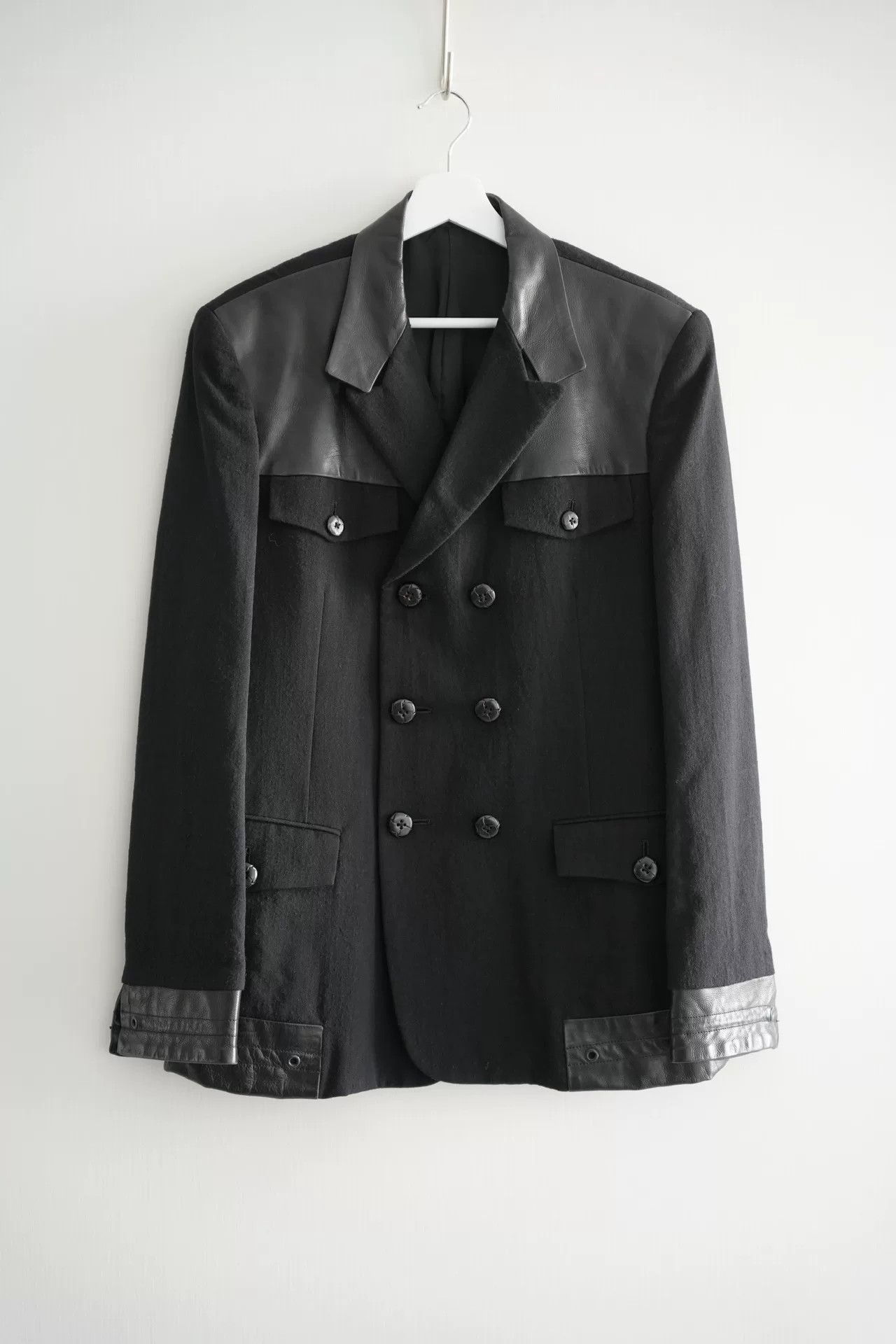 Yohji Yamamoto yohji yamamoto double-breasted blazer Size US M / EU 48-50 / 2 - 1 Thumbnail