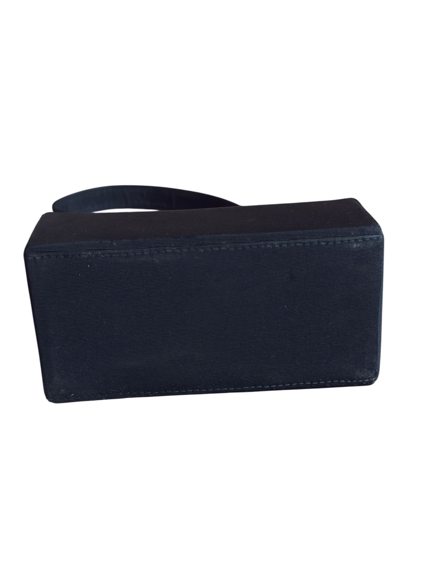 Karl Lagerfeld 🔥 Vintage Karl Lagerfeld Trapezoid Hand Bag Size ONE SIZE - 8 Thumbnail