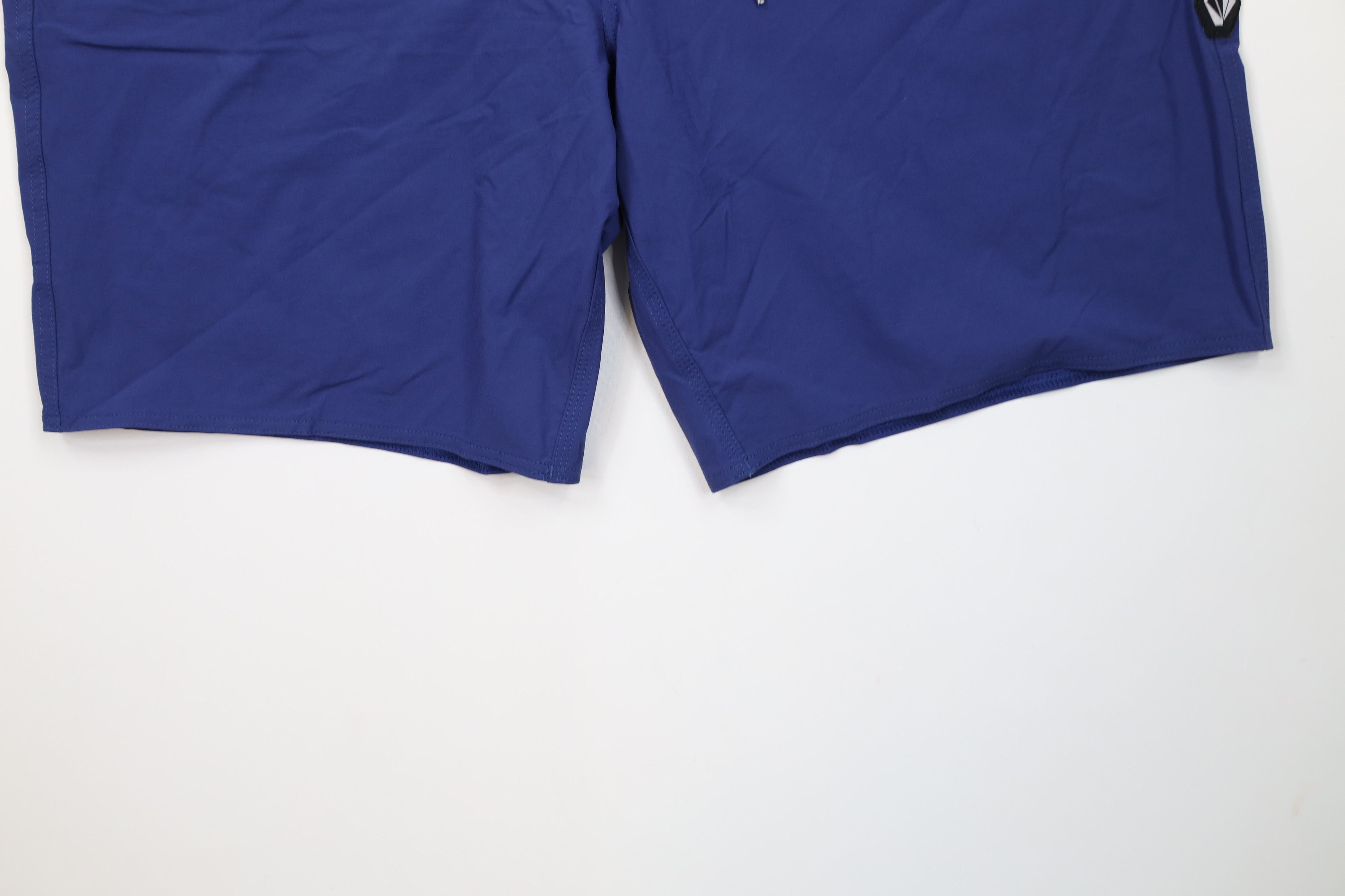 Volcom New Volcom Surfing Block Striped Liberators Board Shorts Size US 38 / EU 54 - 4 Thumbnail
