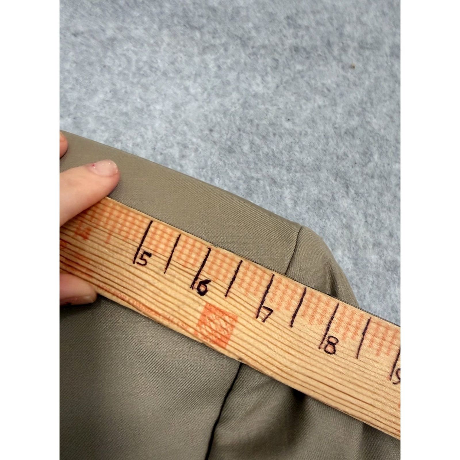 Alexander Julian VINTAGE Alexander Julian Colours Suit Set Men's 48L Blazer 42L Pants Tan Pure Wool Blazer Pants Suit Mens 48L 42L Tan Wool Size 48R - 3 Thumbnail