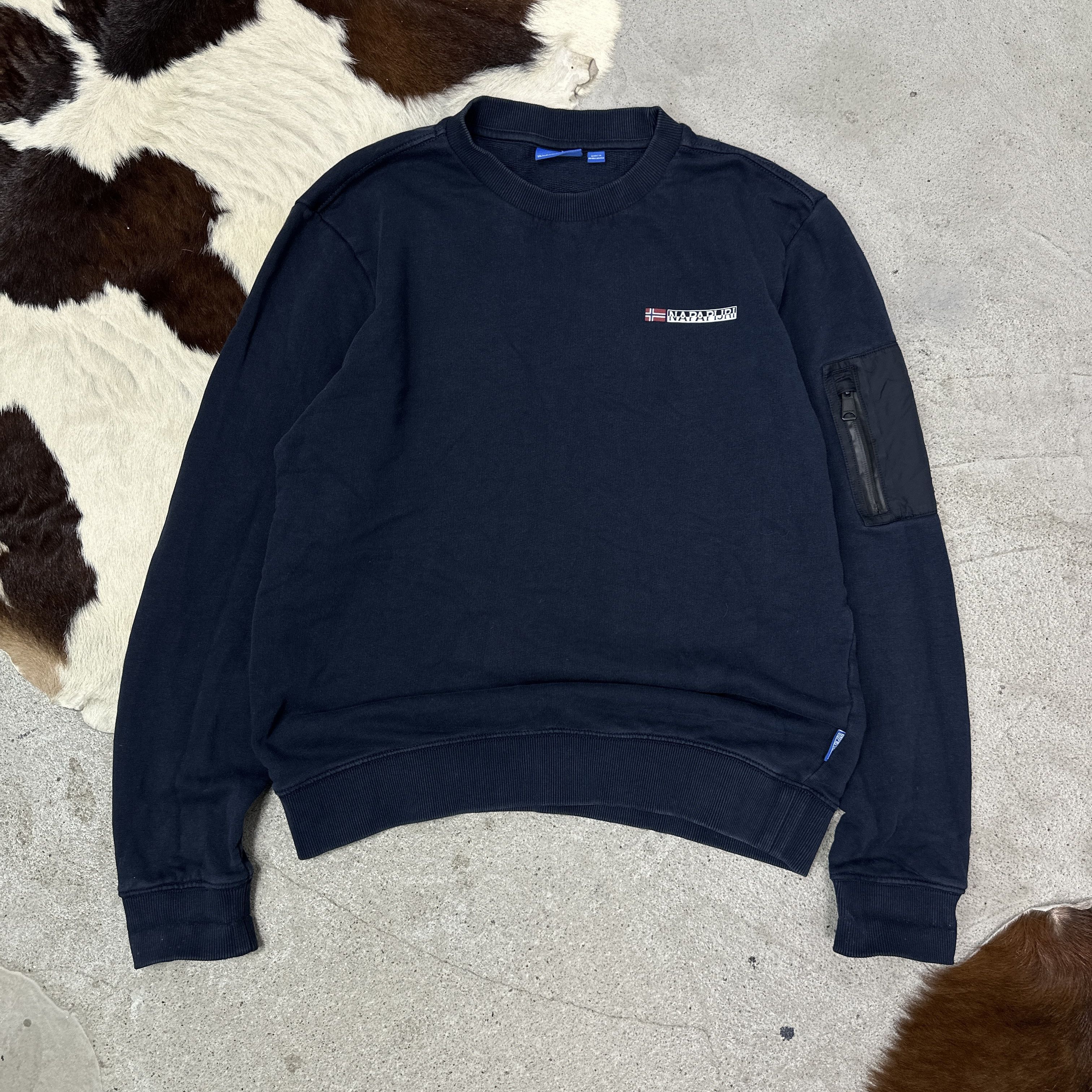 Napapijri Vintage Streetwear Sporty Napapijri Sweatshirt Y2K Size US M / EU 48-50 / 2 - 2 Thumbnail