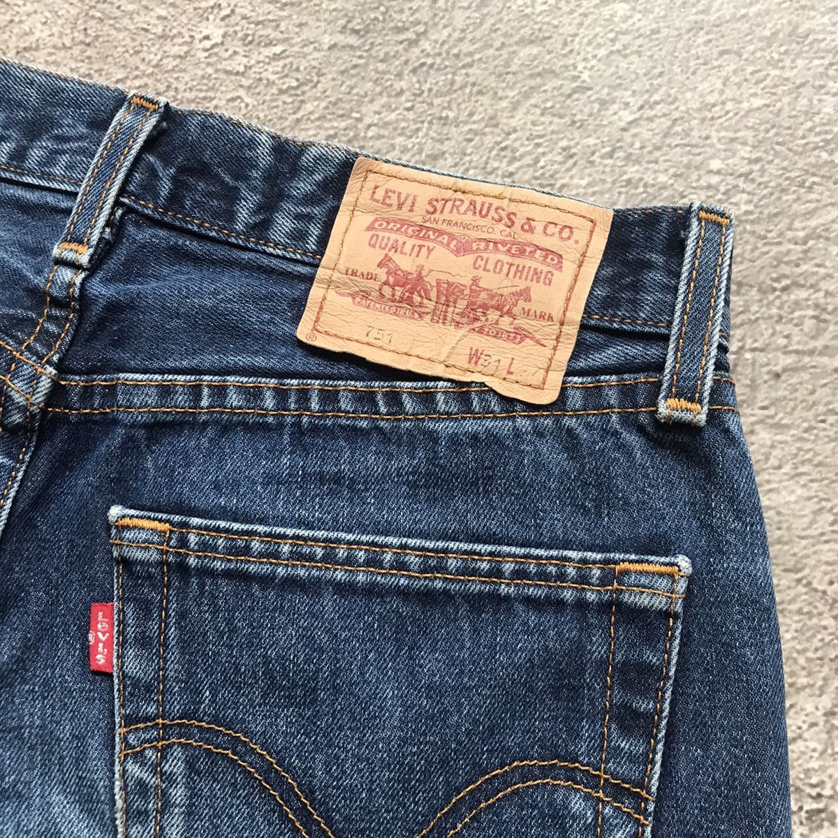 Vintage Vintage 90s Levis Baggy Relaxed Jeans Grunge Streetwear 31 Size US 31 - 5 Thumbnail