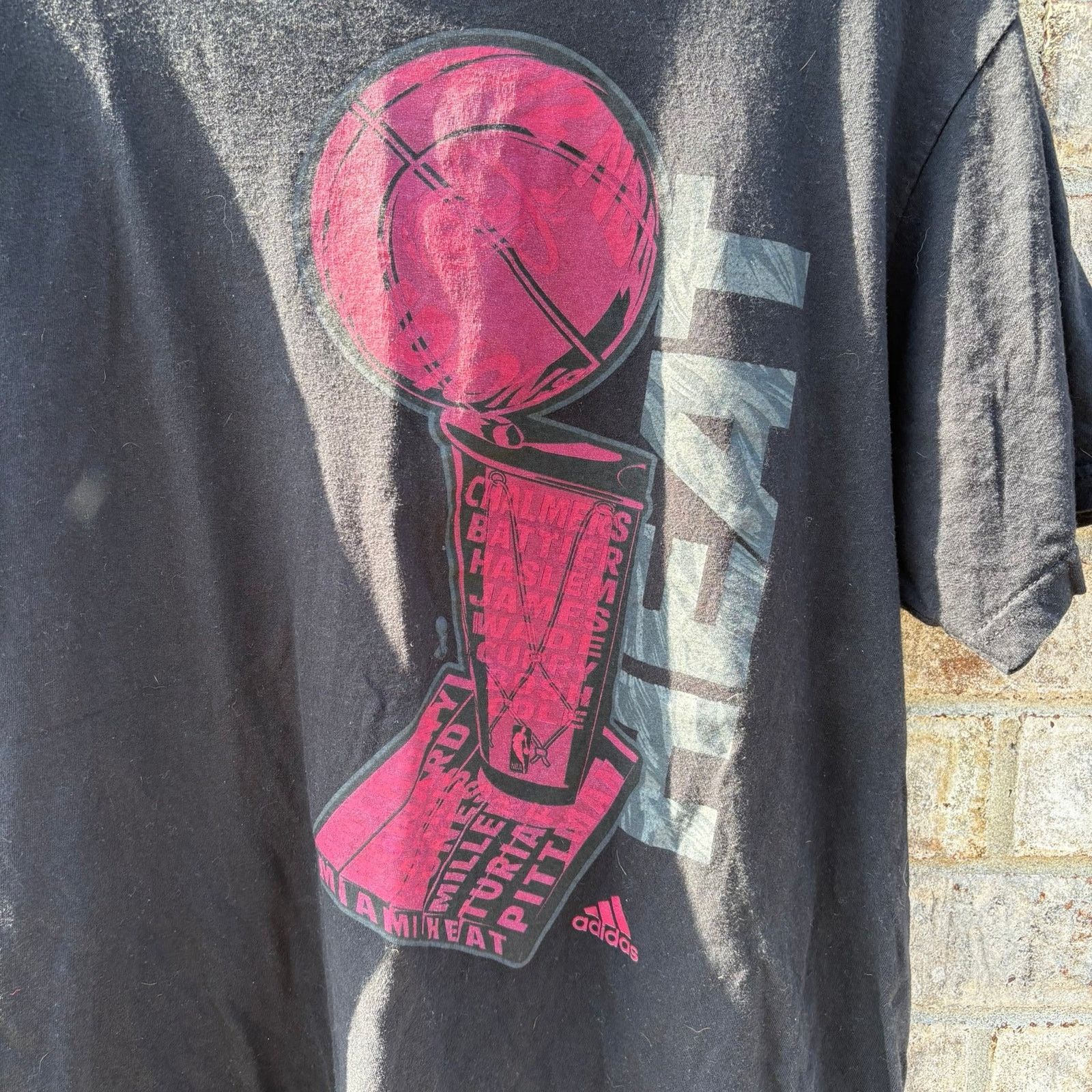 NBA Miami Heat championship T-shirt Size US L / EU 52-54 / 3 - 3 Thumbnail
