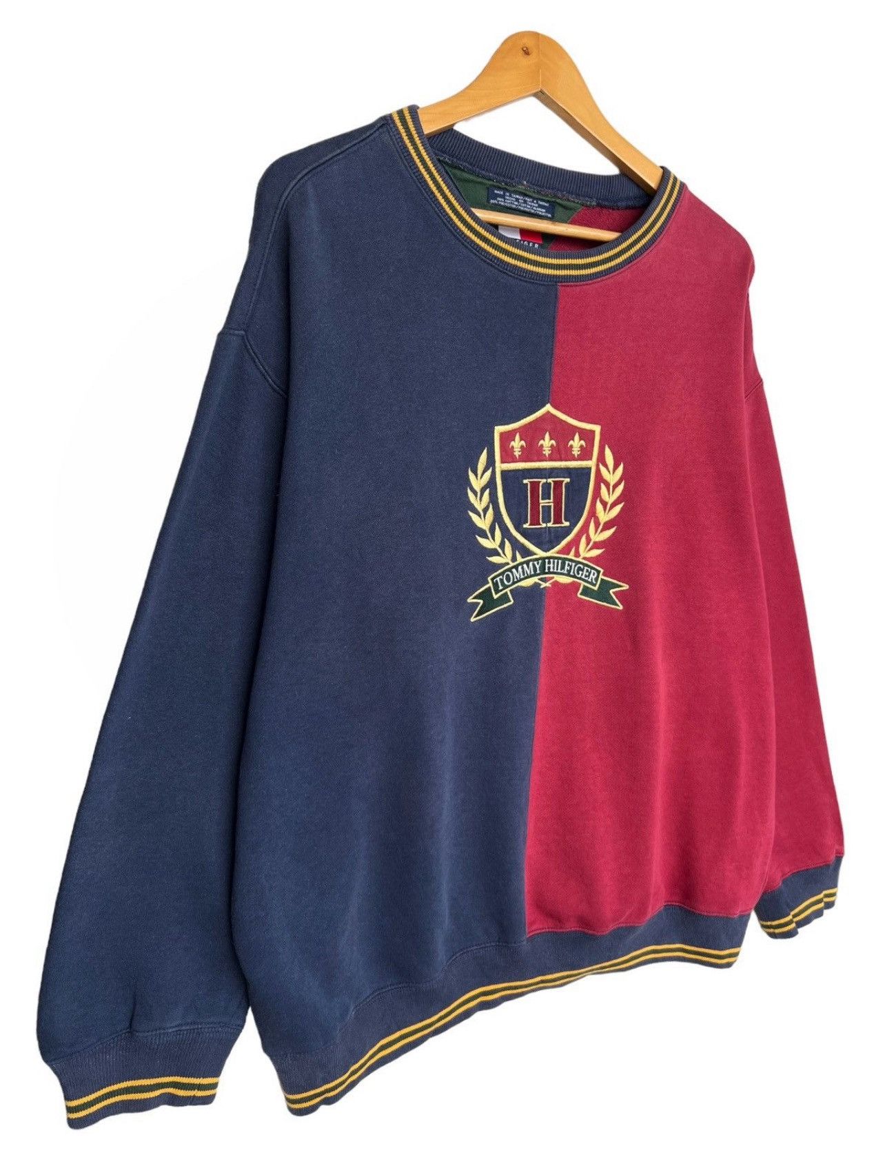 Tommy Hilfiger Pick 💥💥 Vintage 90s Tommy Hilfiger Baggy Boxy Sweatshirt Size US XL / EU 56 / 4 - 2 Thumbnail