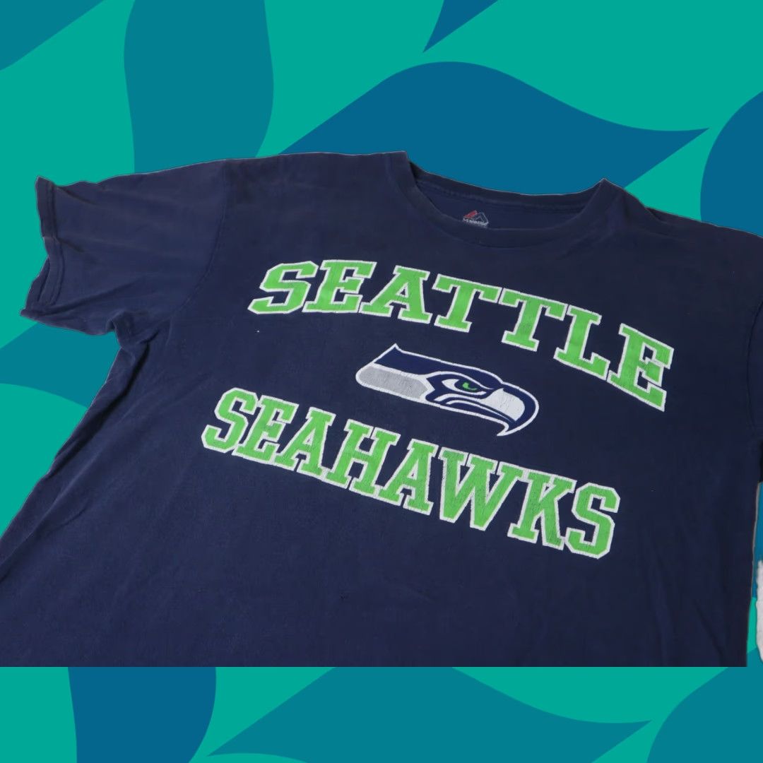 Vintage Seattle Seahawks T Shirt Size Large Navy Crew Neck 100% Cotton Classic Football Majestic Men LC Blue Nike? Size US L / EU 52-54 / 3 - 1 Thumbnail