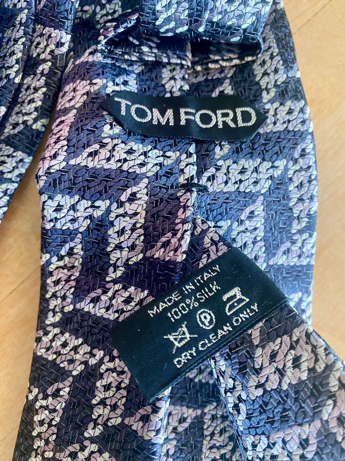Tom Ford Tom Ford silver necktie nwot Size ONE SIZE - 6 Thumbnail