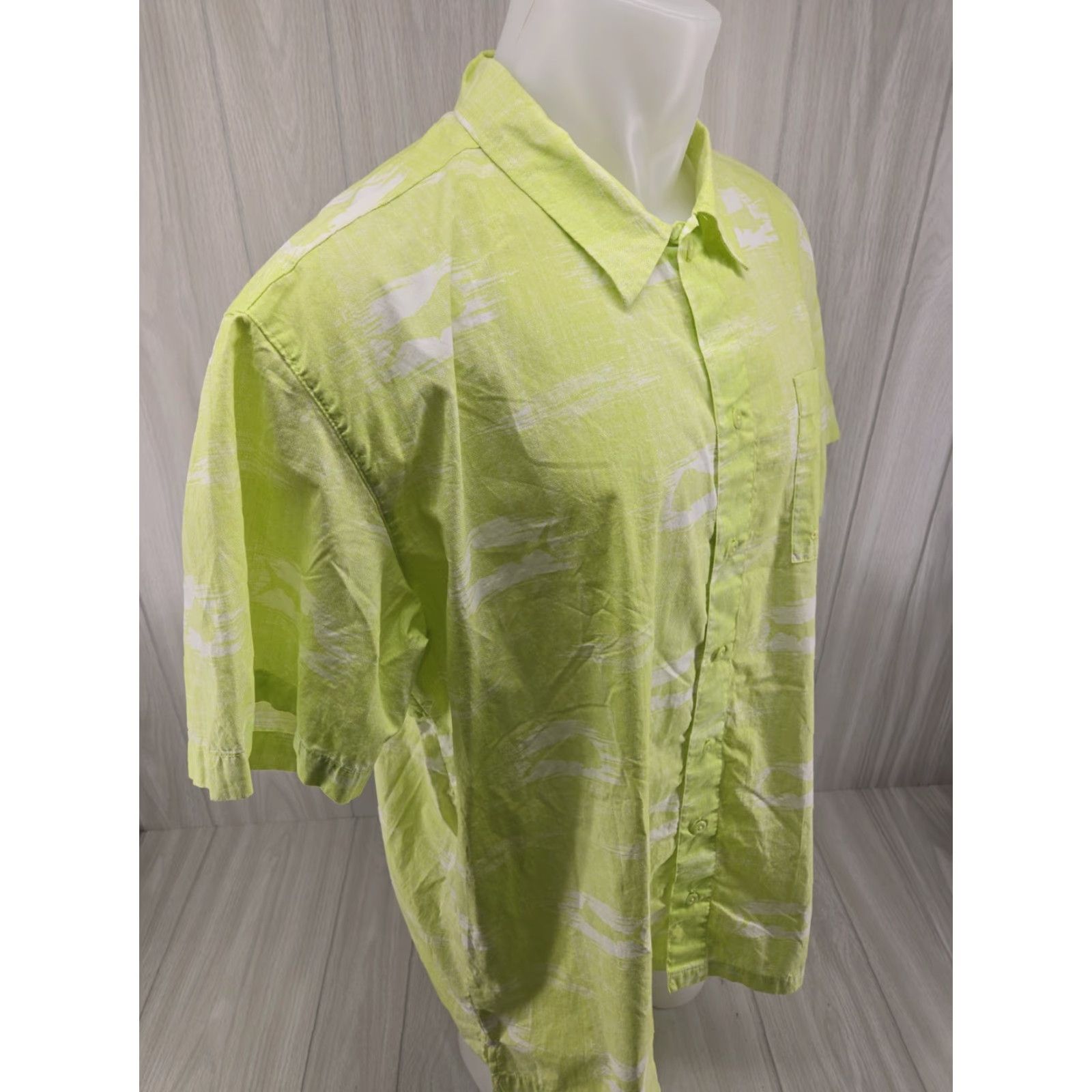 Vintage Columbia PFG Shirt Mens XL Lime Green Fish Print Button Up Vented Performance Size US XL / EU 56 / 4 - 6 Thumbnail