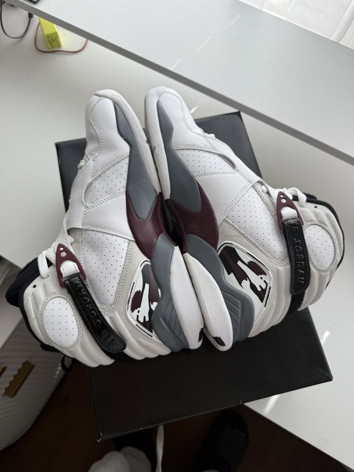 Jordan Brand Jordan 8 Burgundy Size US 9 / EU 42 - 3 Thumbnail