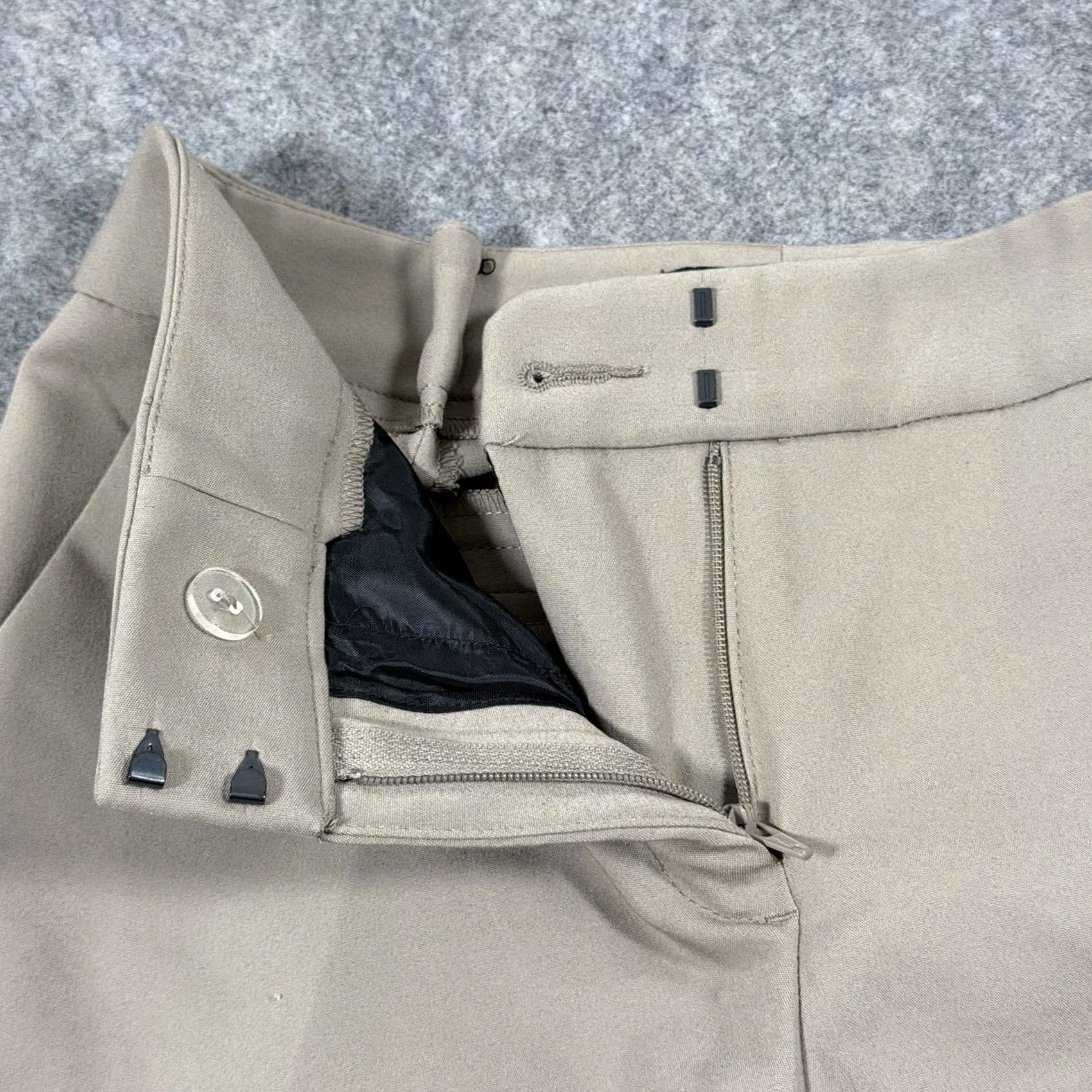 Express Express Columnist Mid Rise Pants Womens 0 Beige NWT Slim Bootcut Flat Front 26x27.5 Modern Dress Pants Size 25" / US 0 / IT 36 - 4 Thumbnail