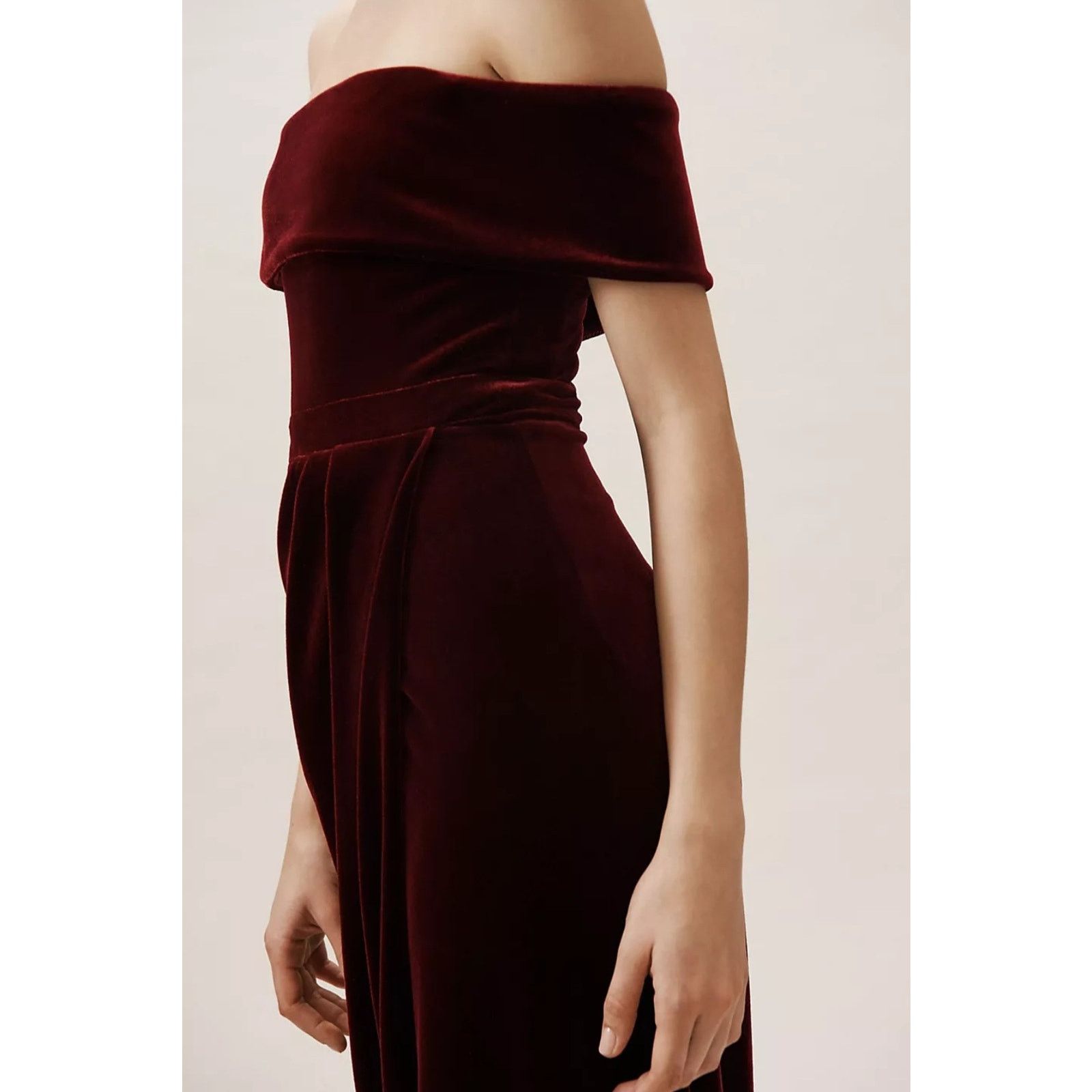 chinese dress ladies 66216557_223_c_2400x.jpg?v=1650082881