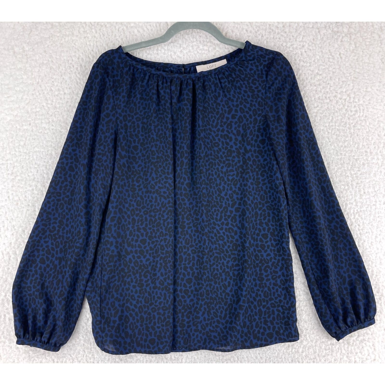 Ann Taylor Ann Taylor LOFT Shirt Women Small Blue Animal Print Long Sleeve Lightweight Size S / US 4 / IT 40 - 2 Thumbnail