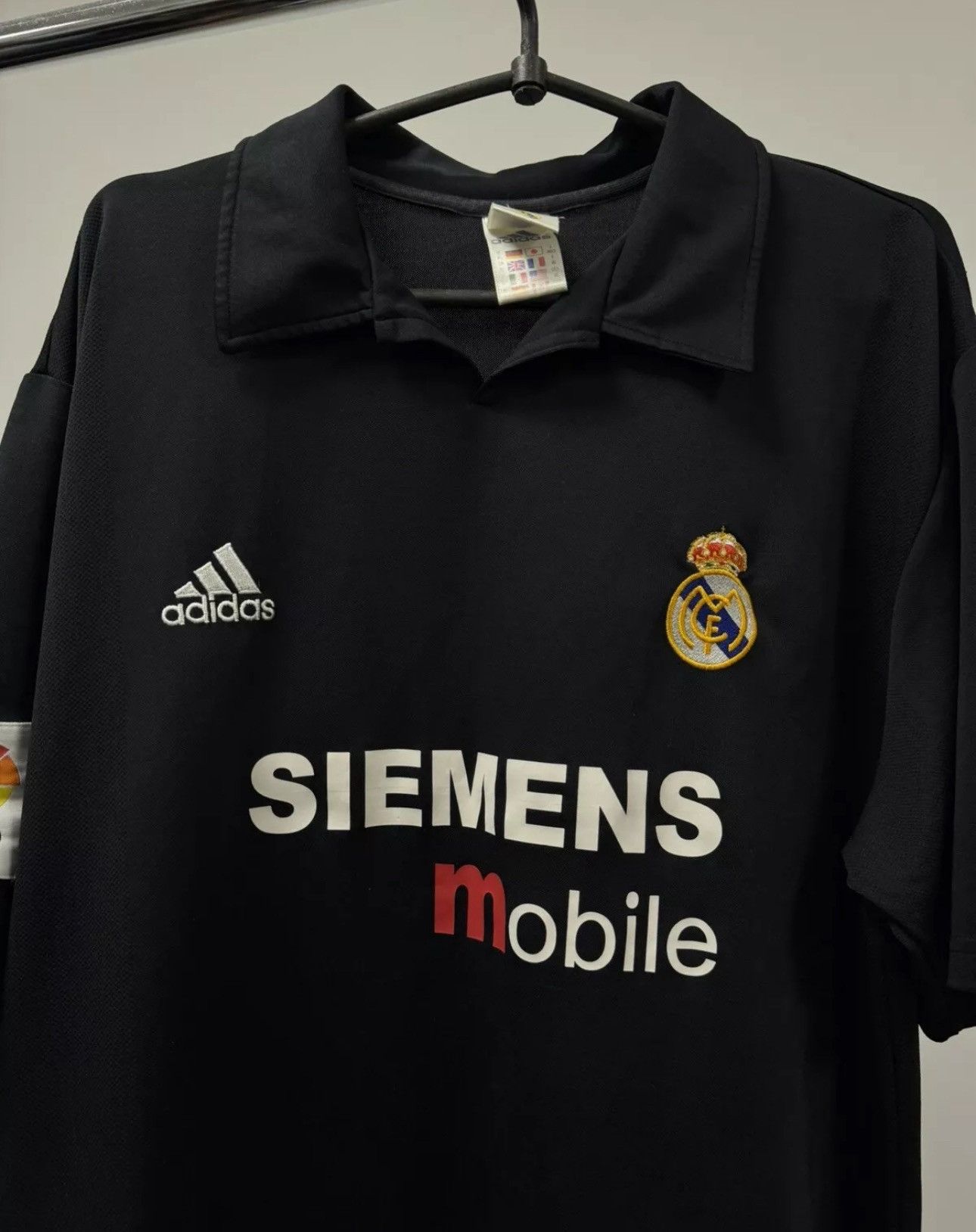 Vintage Rare Vintage Adidas Real Madrid Jersey Away 2001 Xl Size Size US XL / EU 56 / 4 - 2 Thumbnail