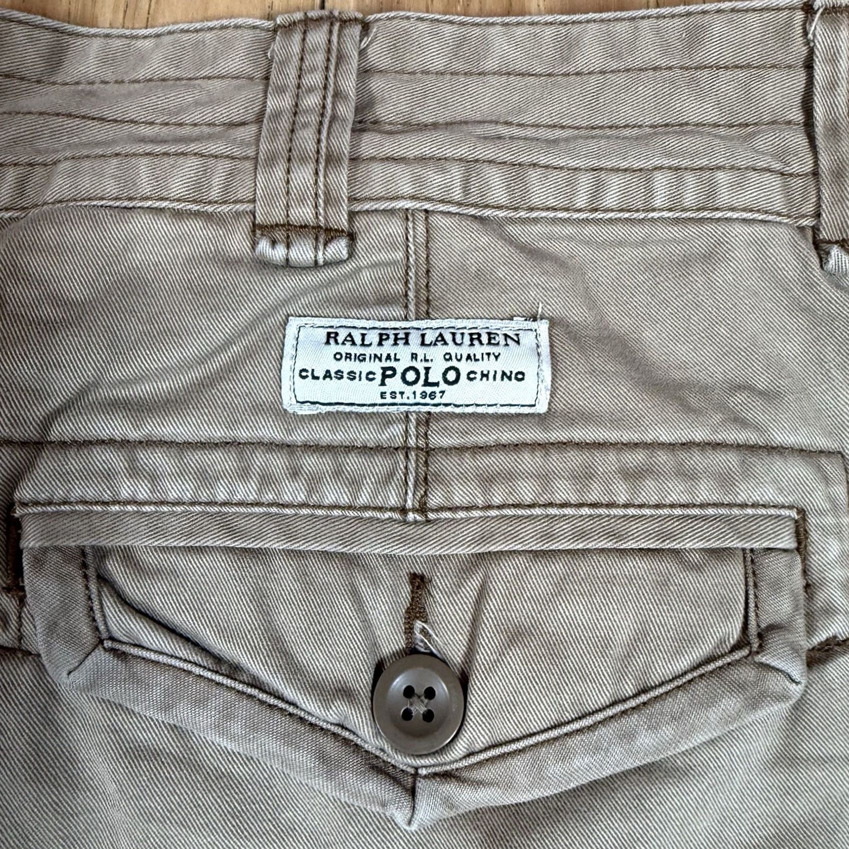 Polo Ralph Lauren VINTAGE Polo Ralph Lauren Cargo Shorts Mens 38 Khaki Brown Beige Regular Cargo Shorts Men 38 Mens Brown Beige Polo Ralph Lauren VINTAGE Size US M / EU 48-50 / 2 - 7 Thumbnail