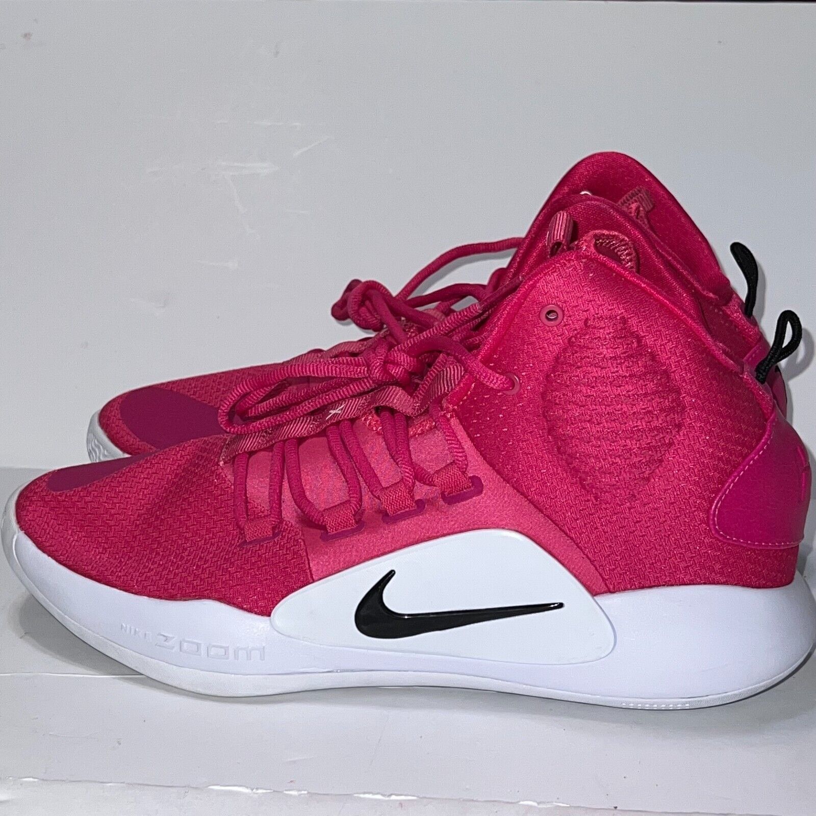 Nike 10.5 Nike Hyperdunk TB Promo School Kay Yow Breast Cancer Size US 10.5 / EU 43-44 - 9 Thumbnail