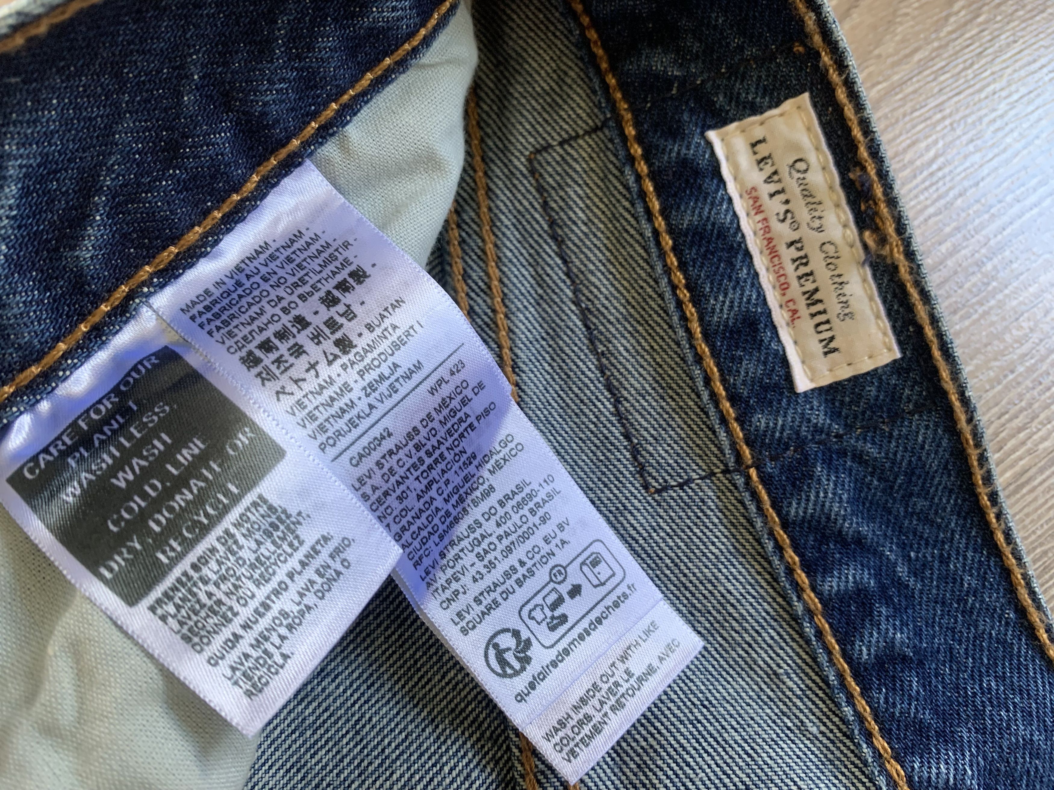 Levi's Mens Levi’s 501 90s Ankle Premium Light Blue Jeans Size US 34 / EU 50 - 10 Thumbnail