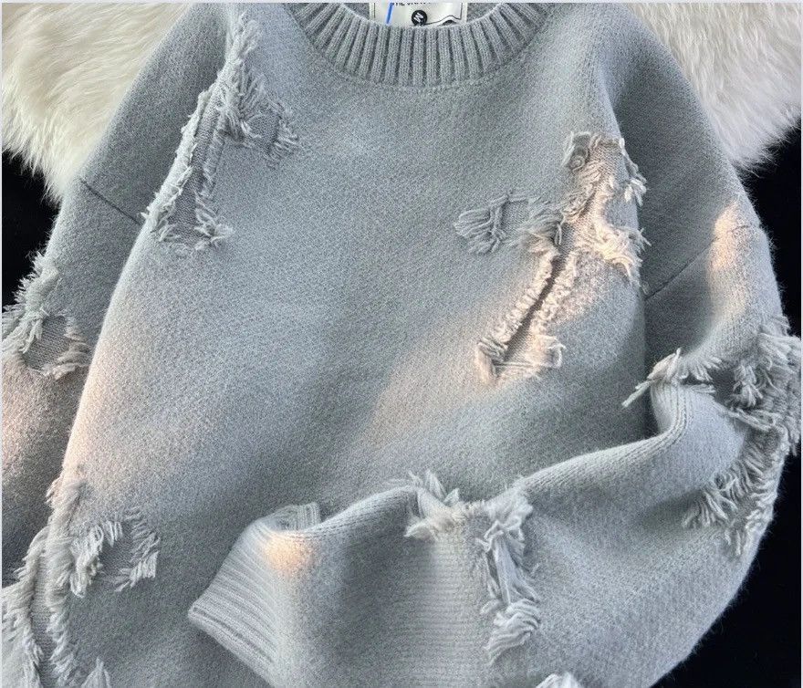 Japanese Brand × Vintage Hole Fringed Sweater Loose Versatile Size US S / EU 44-46 / 1 - 1 Thumbnail