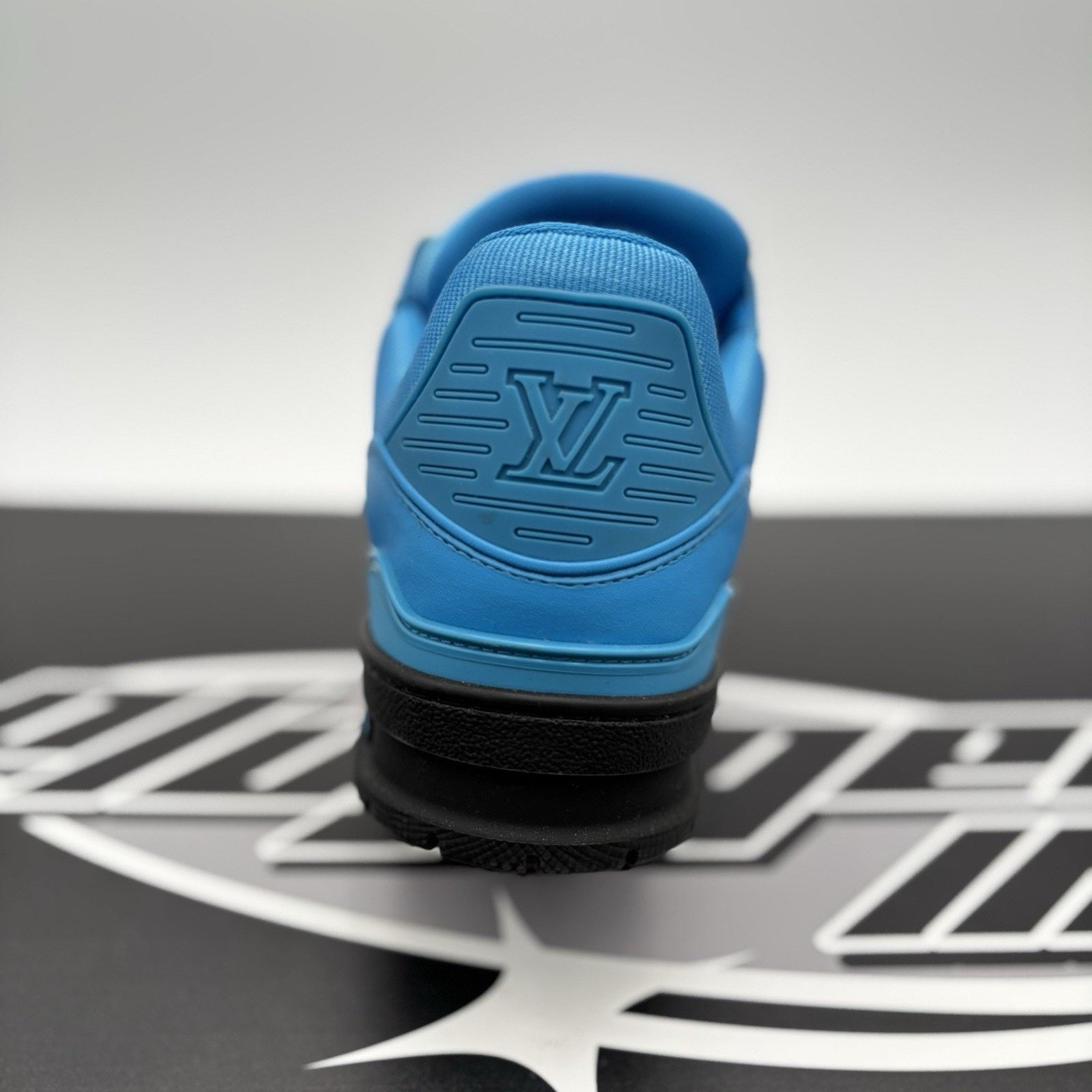 Louis Vuitton Louis Vuitton Virgil Abloh Trainer 'Blue Black' | Worn 1-3x Size US 8 / EU 41 - 12 Thumbnail