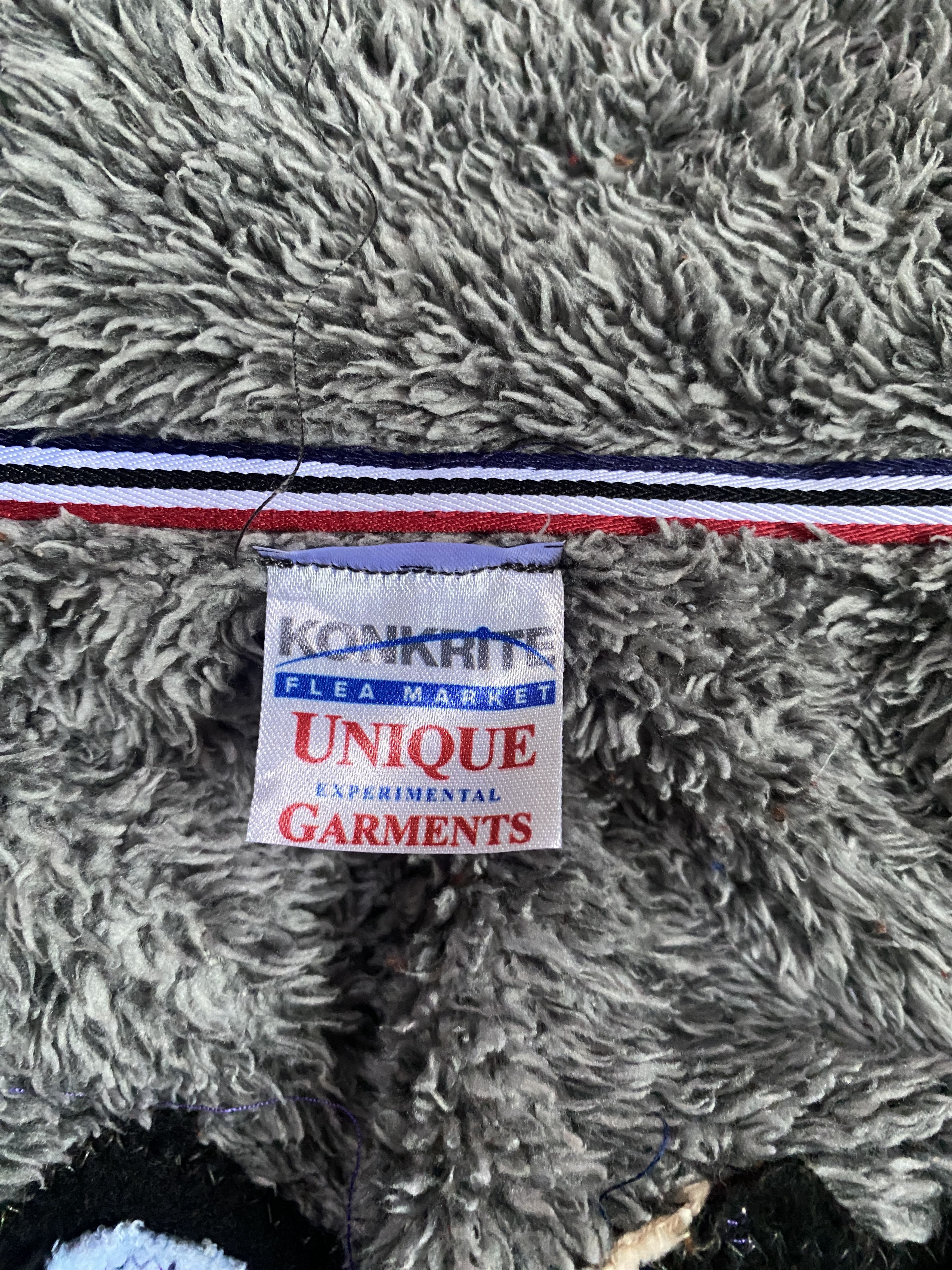 Handmade 1 OF 1 REWORKED CRACKY 3D PUFF SKELETON SHERPA JACKET SIZE M Size US M / EU 48-50 / 2 - 9 Thumbnail