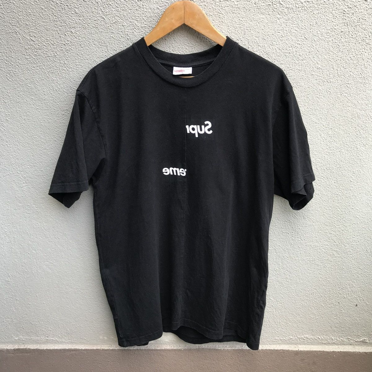 Comme des Garcons SUPREME x Comme Des Garcons split box logo tee Size US M / EU 48-50 / 2 - 1 Thumbnail
