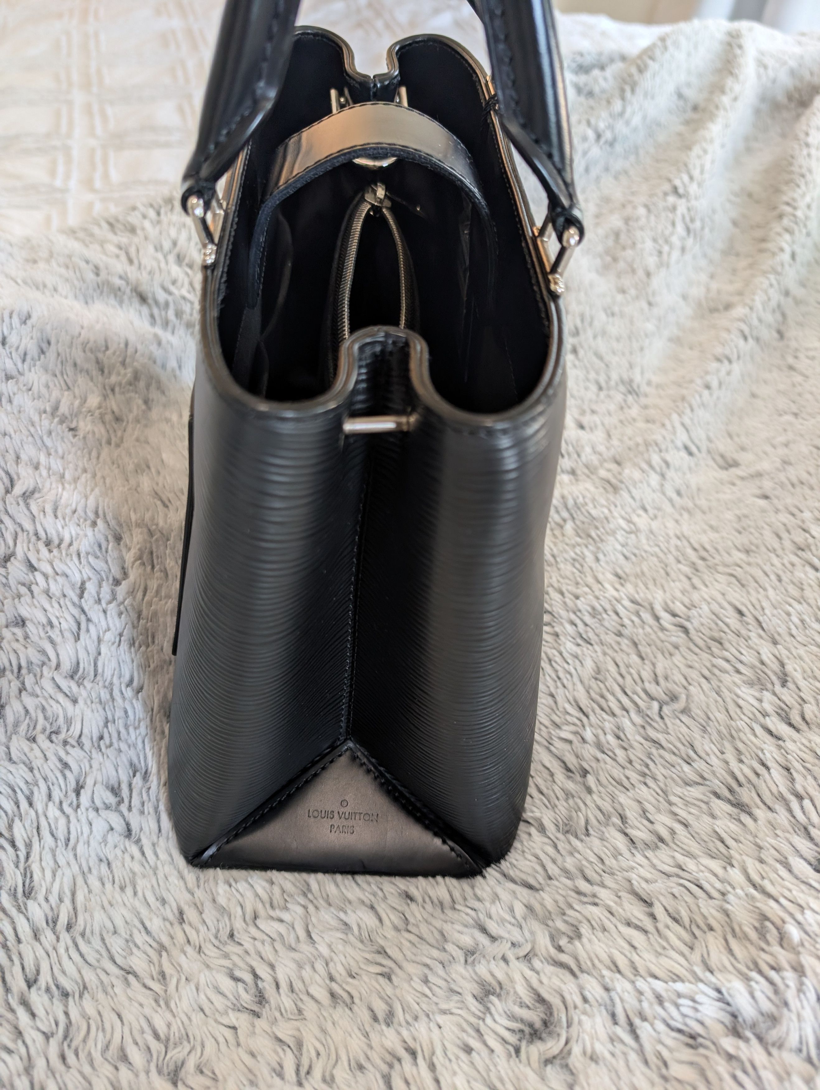 Louis Vuitton Louis Vuitton Kleber PM Epi Black Size ONE SIZE - 3 Thumbnail