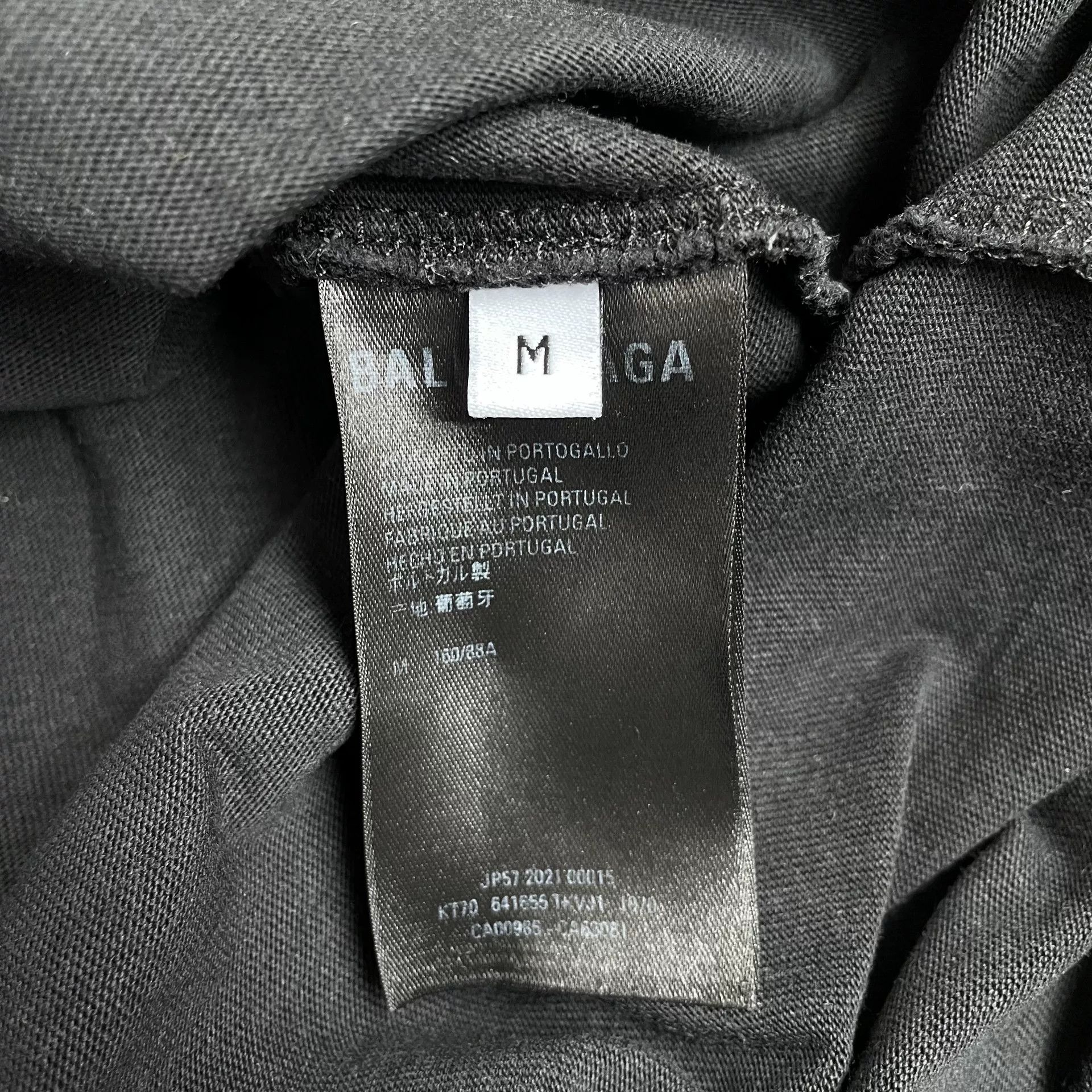 Balenciaga balenciaga black embroidered short sleeve t-shirt Size US M / EU 48-50 / 2 - 5 Thumbnail