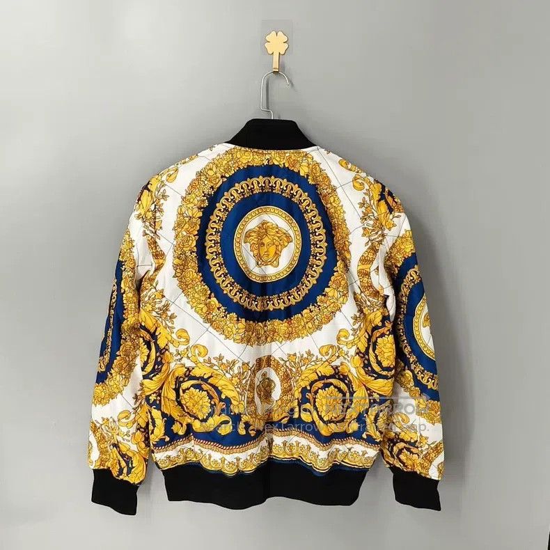 Versace Versace Court Medusa pattern full print, zipper stand-up c Size US M / EU 48-50 / 2 - 2 Thumbnail