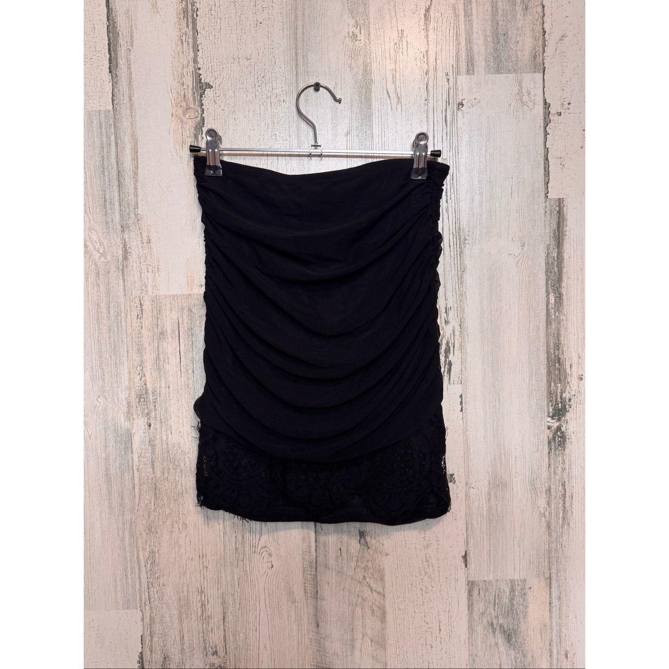 Other Windsor Privy Black Ruched Lace Mini Skirt | Bodycon Dressy Size 30" / US 8 / IT 44 - 2 Thumbnail