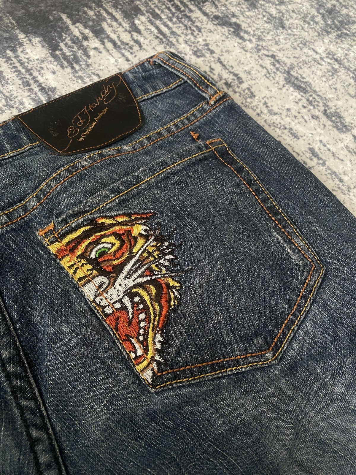 Ed Hardy Vintage ed hardy drip women denim tiger on pockets Size 29" - 8 Thumbnail