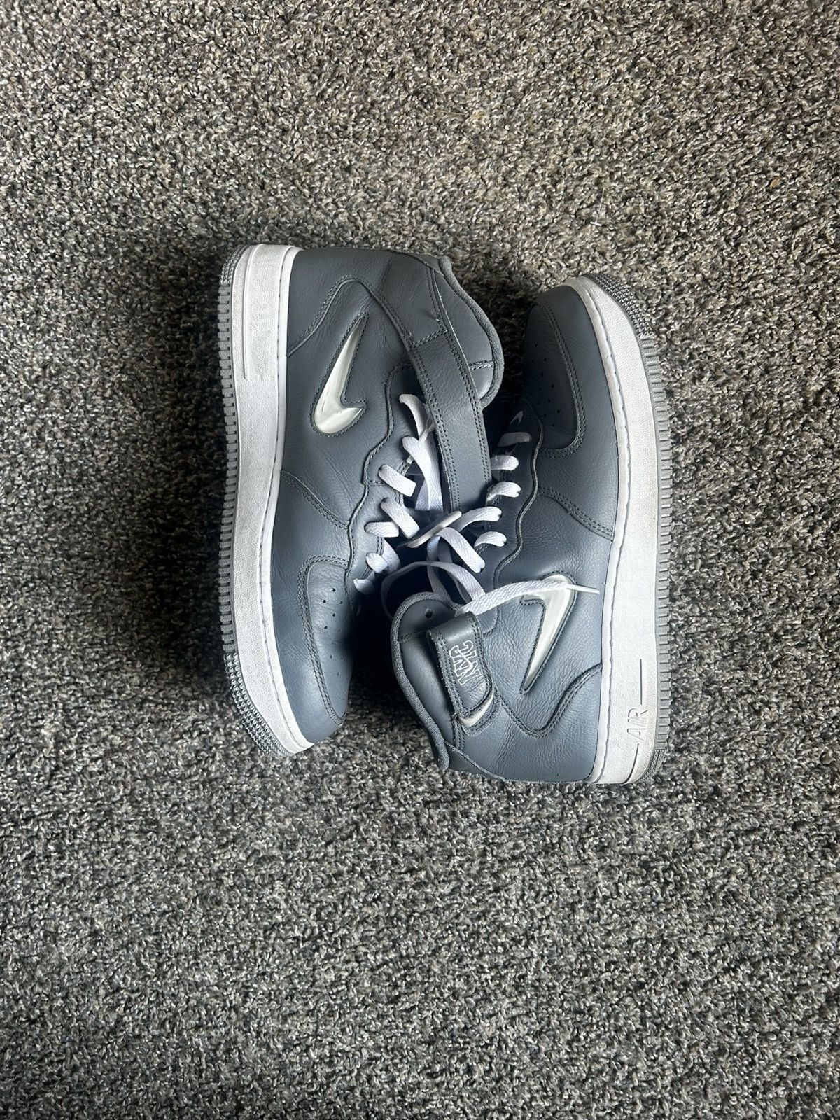 Nike Nike NYC Air Force 1 Mid Size US 10 / EU 43 - 2 Thumbnail