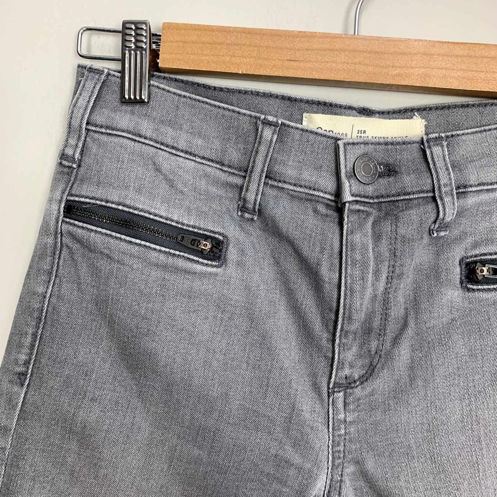 Gap Gap Grey Jeans Zipper Pockets True Skinny Ankle 25 25R Size 25" / US 0 / IT 36 - 3 Thumbnail