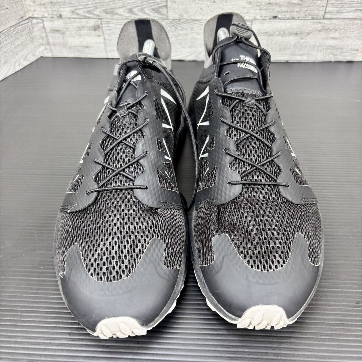 The North Face The North Face Men's sz 12 Litewave Flow Lace Running Shoes Size US 12 / EU 45 - 3 Thumbnail
