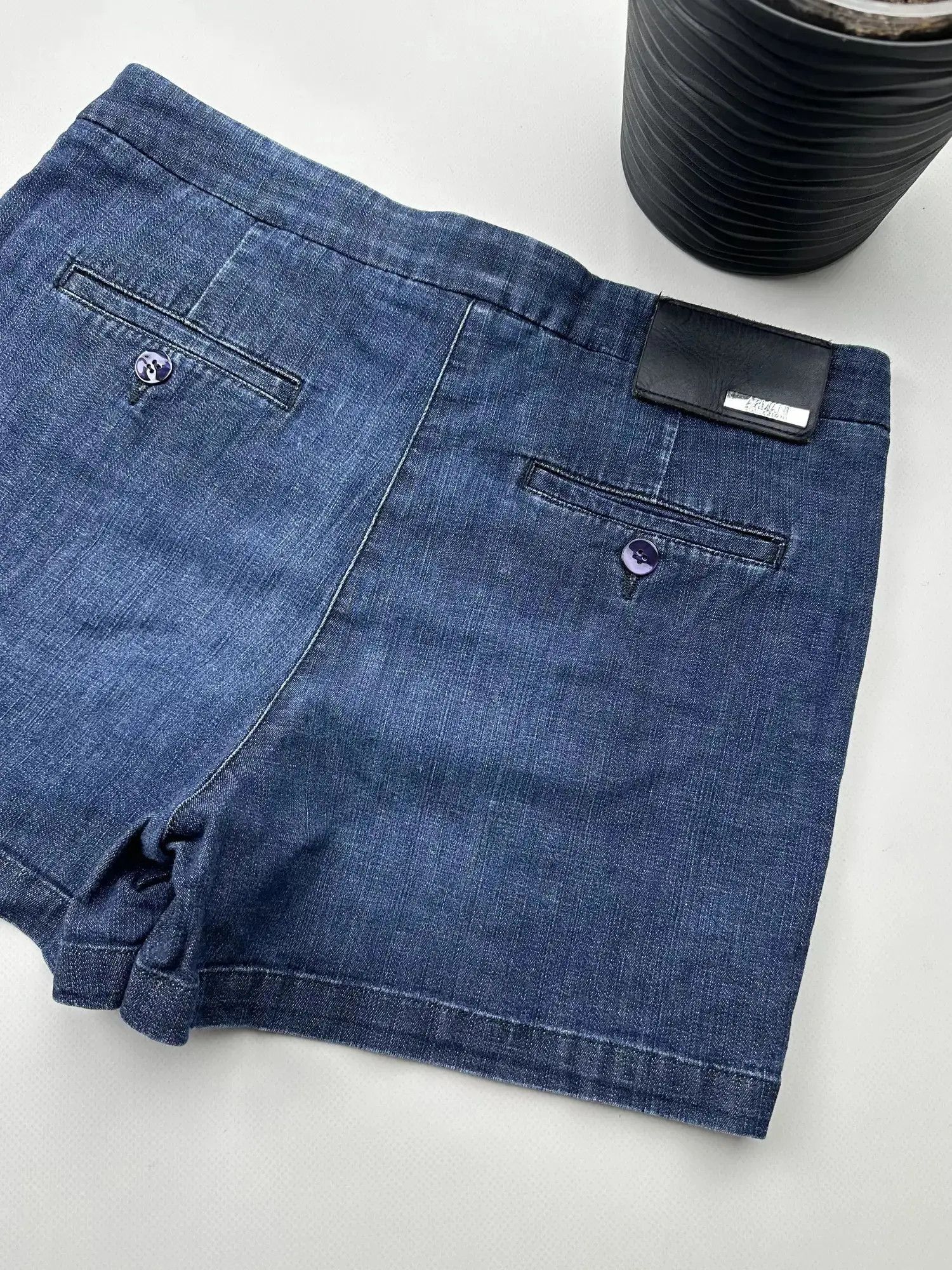 Armani Collezioni Armani Collezioni Vintage Mini Shorts (437) Size 27" / US 4 / IT 40 - 9 Thumbnail