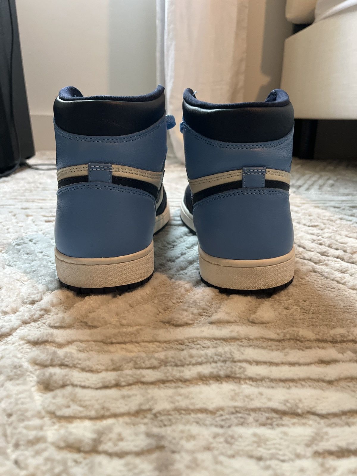 Nike Jordan 1 UNC obsidian Size US 11.5 / EU 44-45 - 3 Thumbnail
