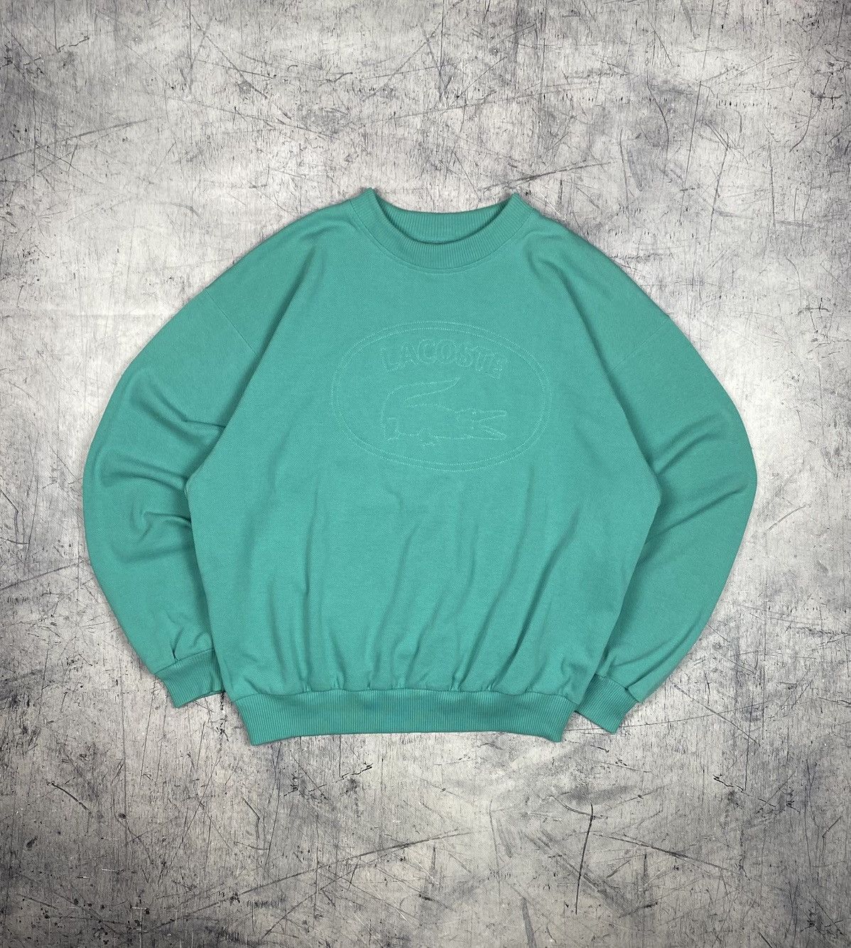 Lacoste Vtg Chemise Lacoste Tonal Embossed Logo Crewneck Sweatshirt Size US L / EU 52-54 / 3 - 2 Thumbnail