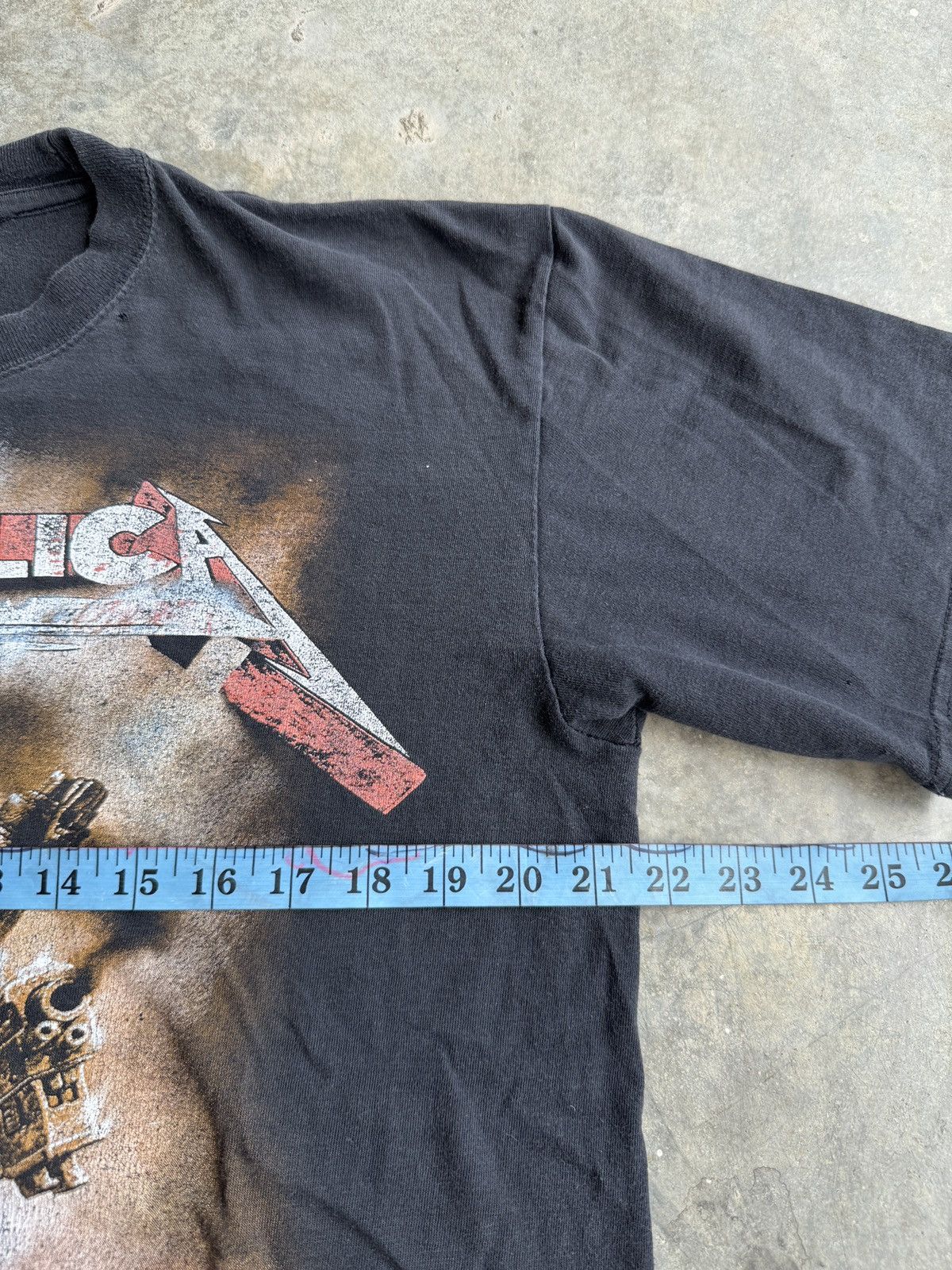 Band Tees × Metallica × Vintage *RARE* METALLICA WOMAN WARRIOR GUN VINTAGE 90s 00s Size US XL / EU 56 / 4 - 5 Thumbnail