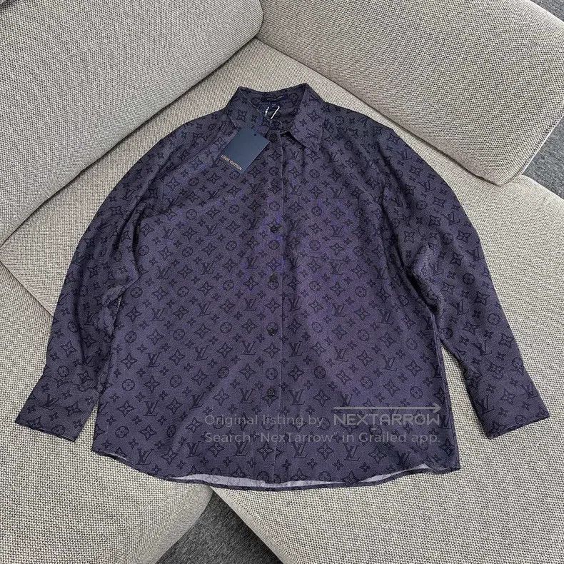 Louis Vuitton Louis Vuitton SS23 Dark purple logo printed mulberry silk Size US XS / EU 42 / 0 - 1 Thumbnail