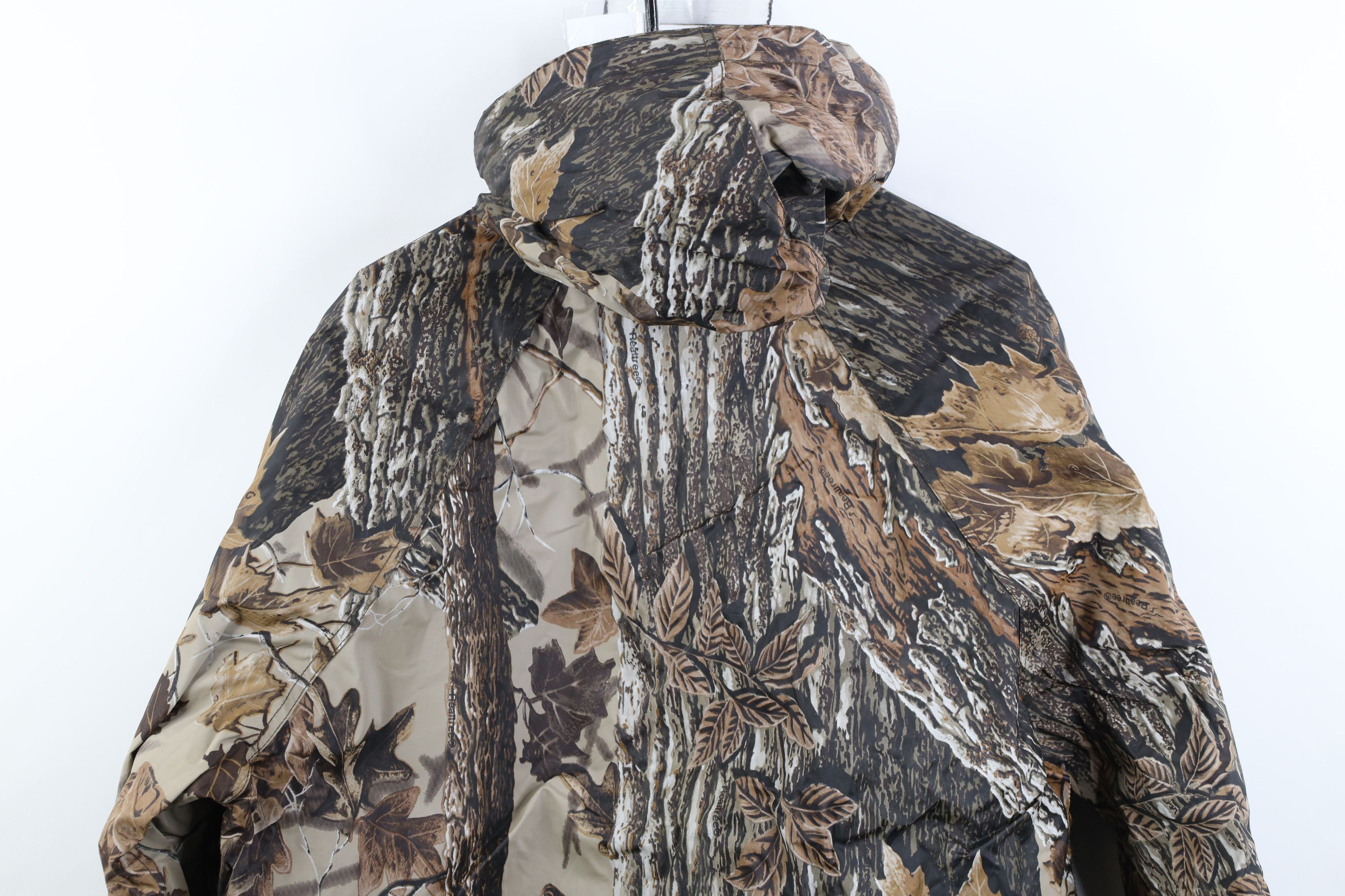 Vintage Vintage 90s Streetwear Waterproof Realtree Camouflage Jacket Size US M / EU 48-50 / 2 - 14 Thumbnail