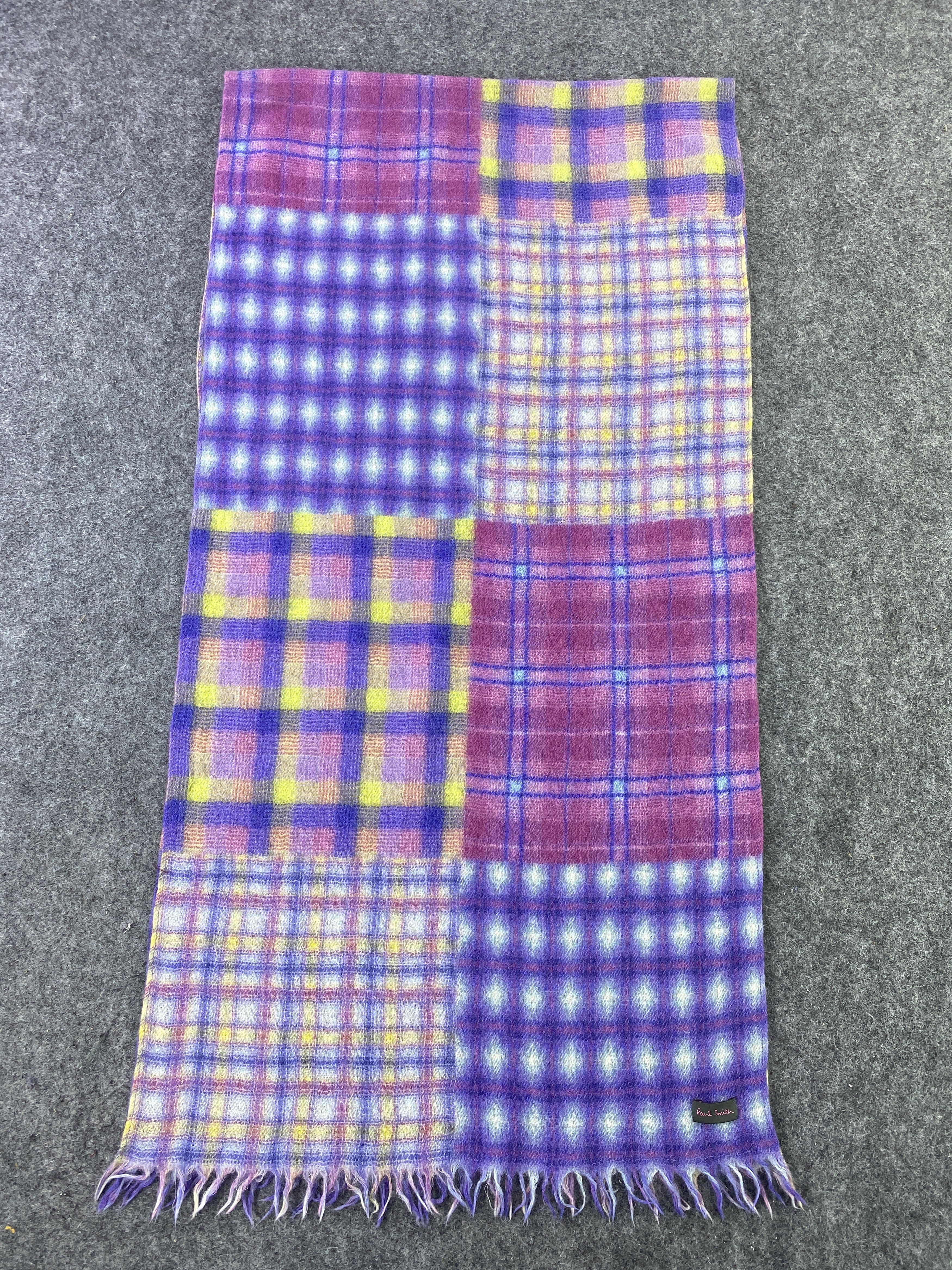 Paul Smith Scarf/Muffler/neckwear -T377