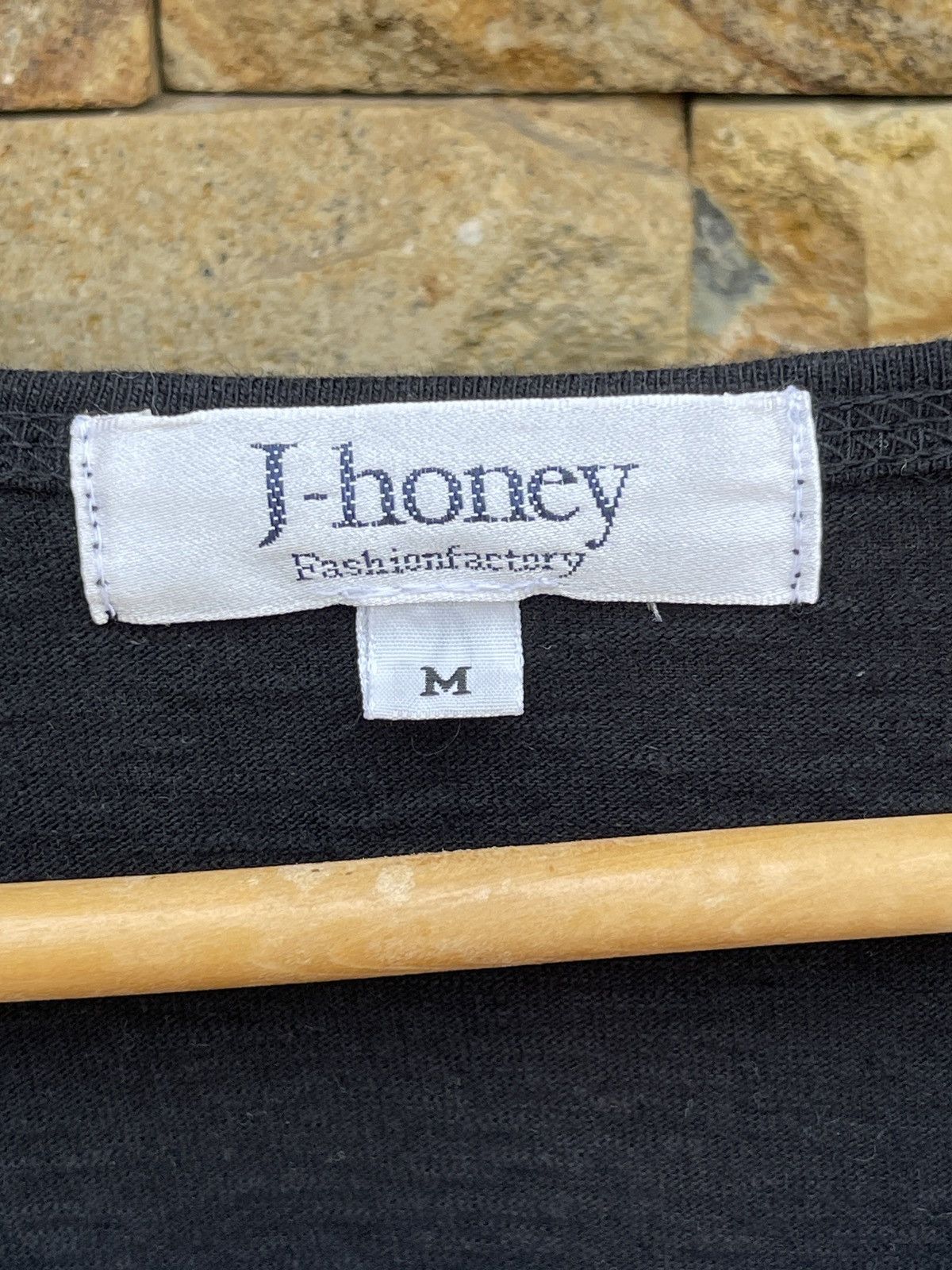 Japanese Brand Rare🔥Vtg J Honey Fashion Factory L Sleve T shirt Size US S / EU 44-46 / 1 - 5 Thumbnail