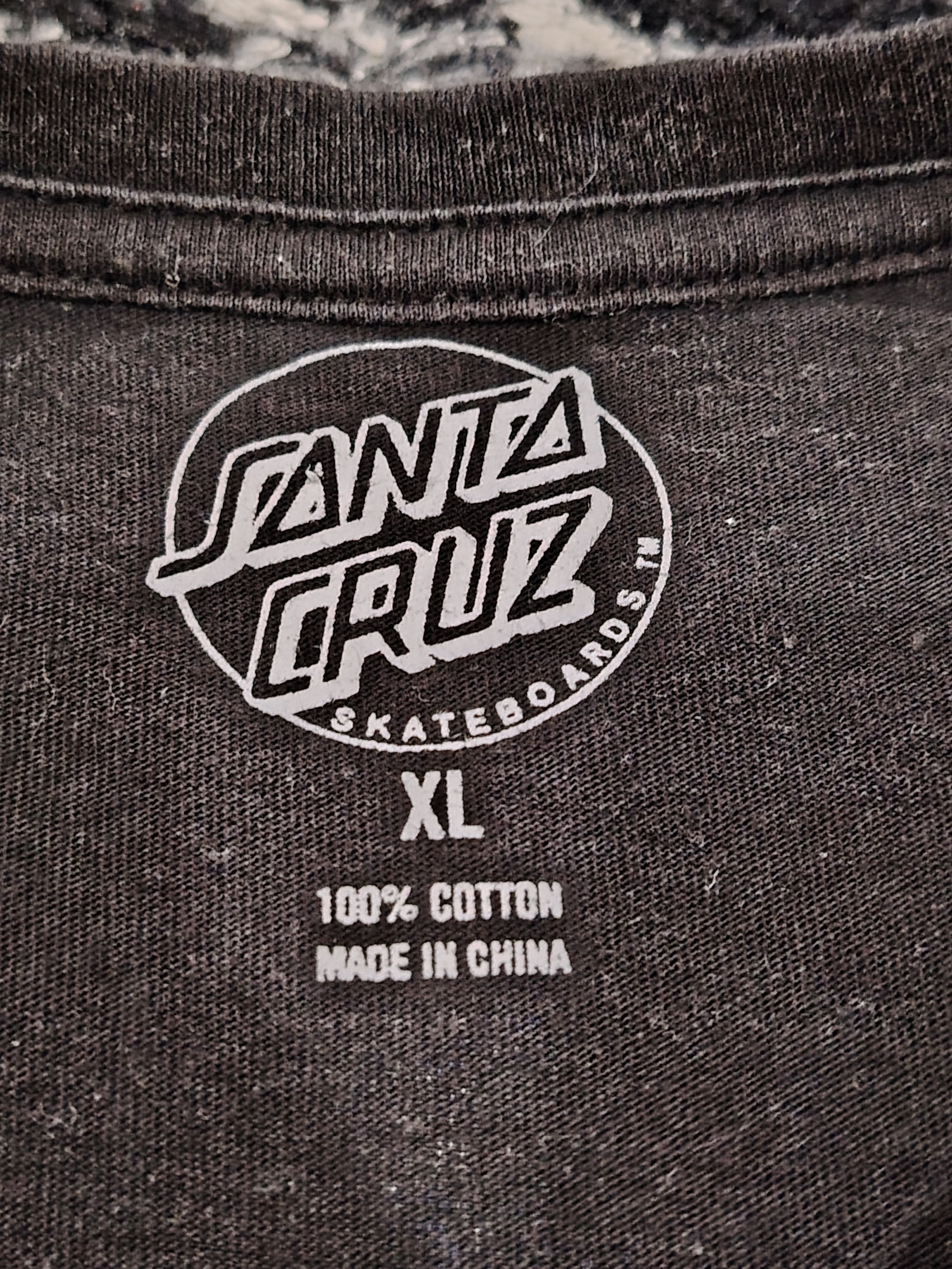 Santa Cruz Skateboards Santa Cruz Skateboards thrashed tee Size US XL / EU 56 / 4 - 4 Thumbnail