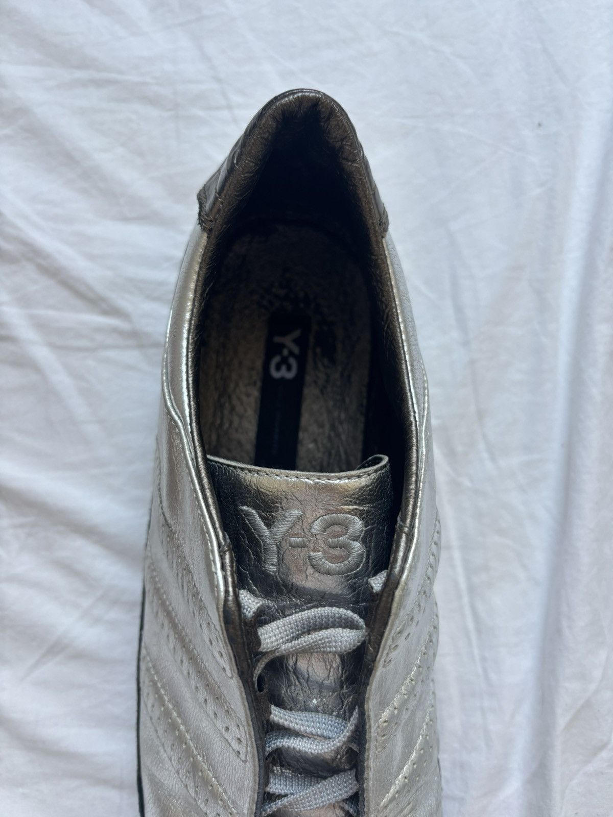 Y-3 Y-3 x Adidas silver metallic sneaker Size US 10.5 / EU 43-44 - 6 Thumbnail