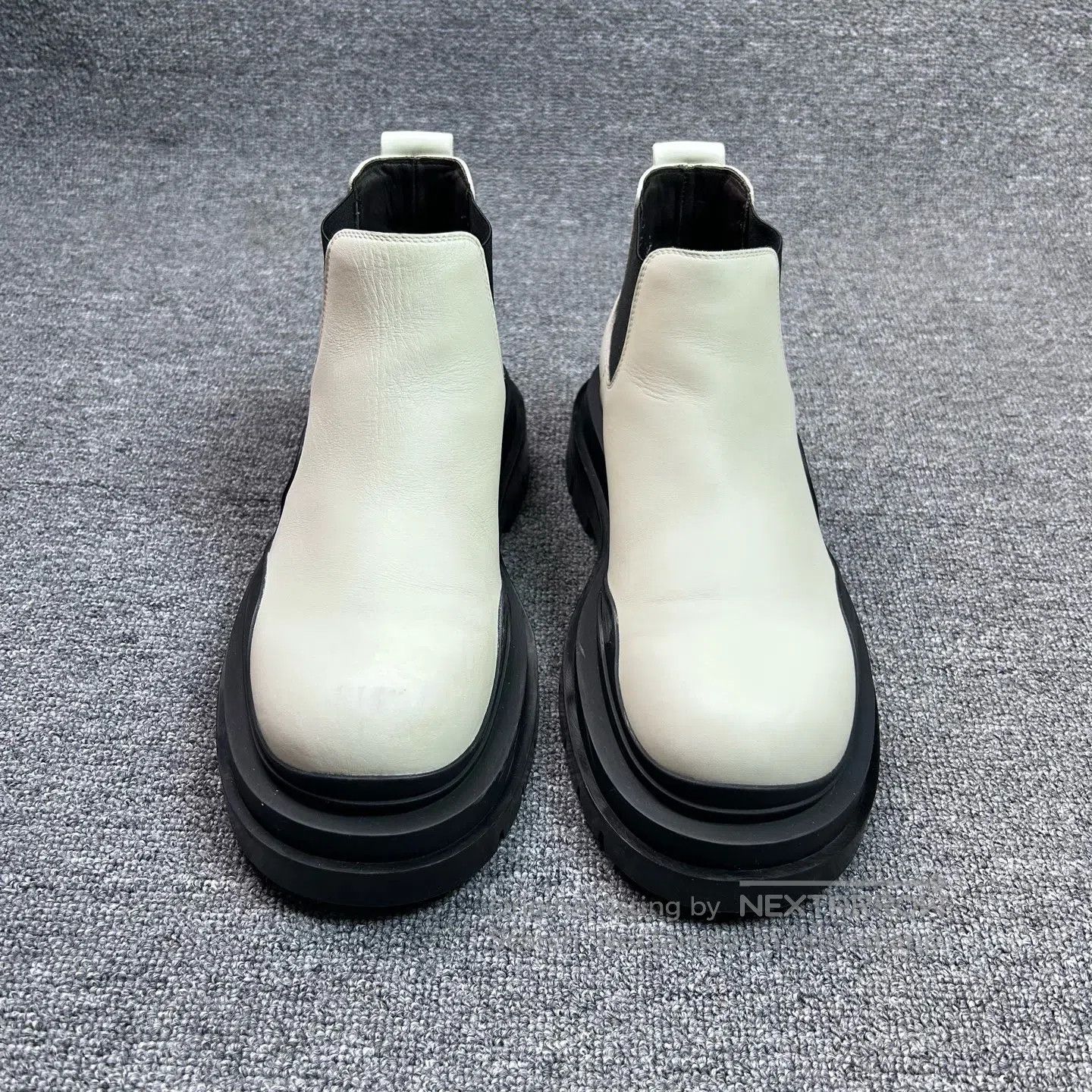 Bottega Veneta Bottega Veneta Thick Sole Chelsea Boots in Black and White Size US 6 / EU 39 - 7 Thumbnail