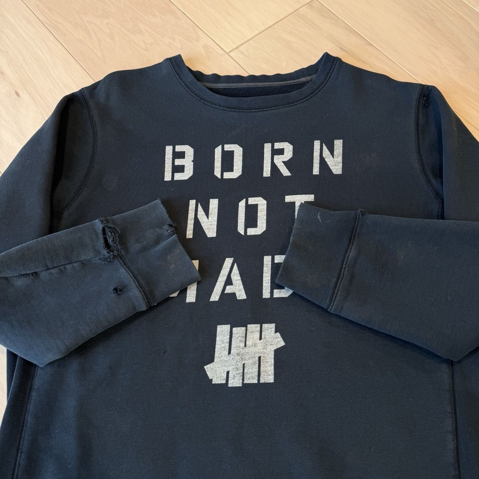 Undefeated Vintage Undefeated Sweatshirt XL Y2K Los Angeles Streetwear Size US XL / EU 56 / 4 - 4 Thumbnail