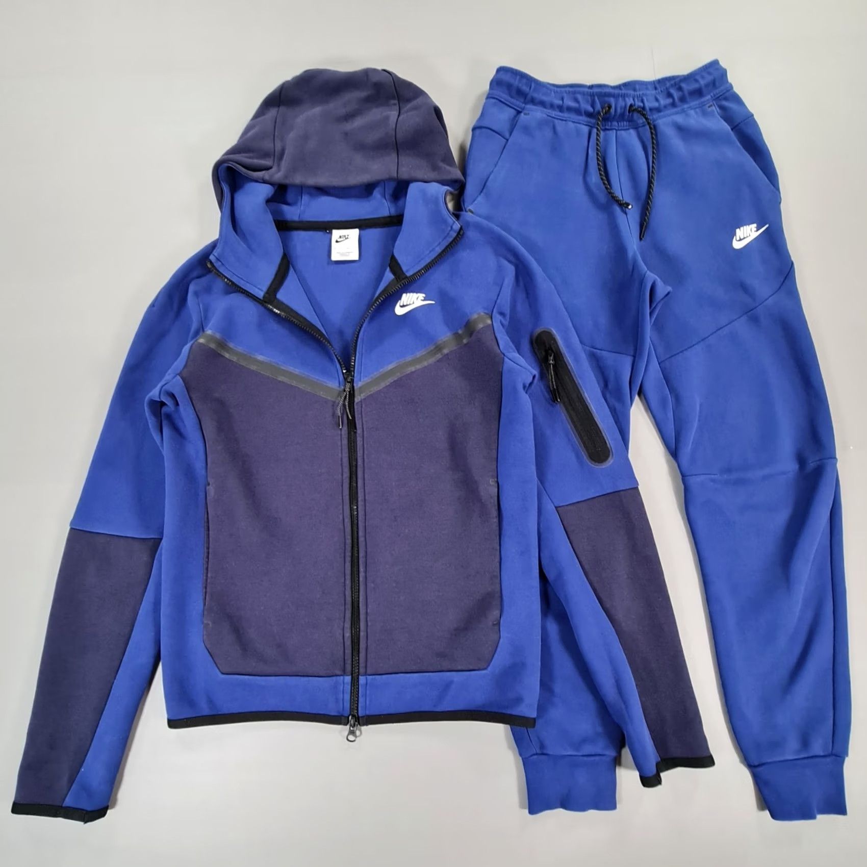 Nike Nike Mens Tracksuit Set Hoodie Jogger XS Royal Blue 2 Piece Sports Modern 455 DV0537 Mens Size US XS / EU 42 / 0 - 2 Thumbnail