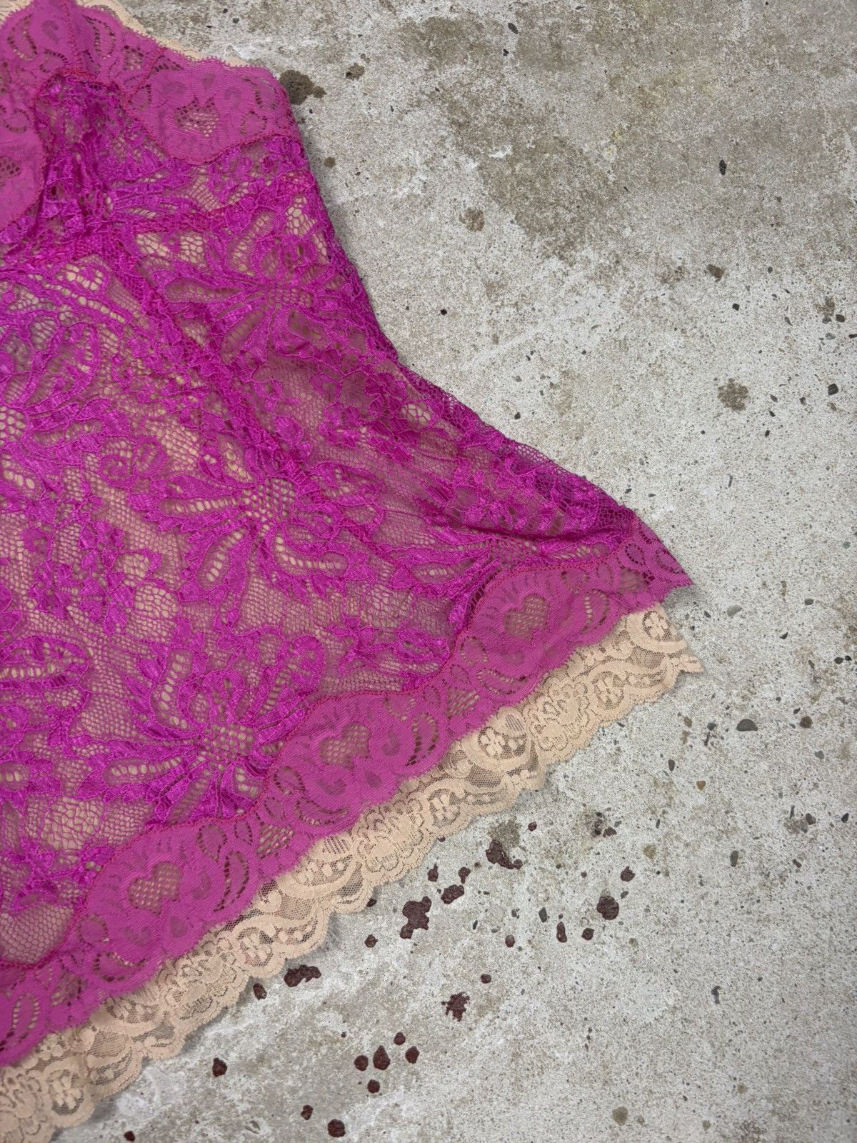 Dolce & Gabbana Vintage 2000s Dolce & Gabbana Pink & Beige Lace Corset Top Size M / US 6-8 / IT 42-44 - 9 Thumbnail