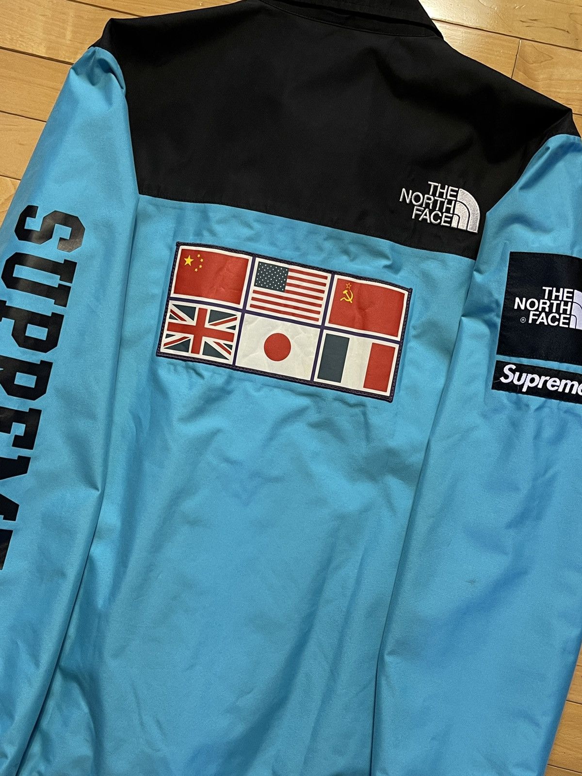 Supreme × The North Face Supreme x TNF Maps Jacket Blue Size US M / EU 48-50 / 2 - 2 Thumbnail