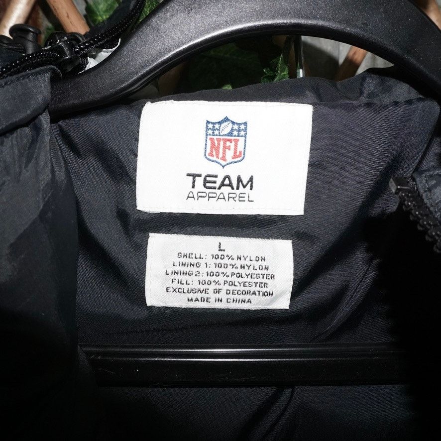 NFL Large - Vintage Y2K Oakland Raiders 00s zip up puffer jacket Size US L / EU 52-54 / 3 - 3 Thumbnail